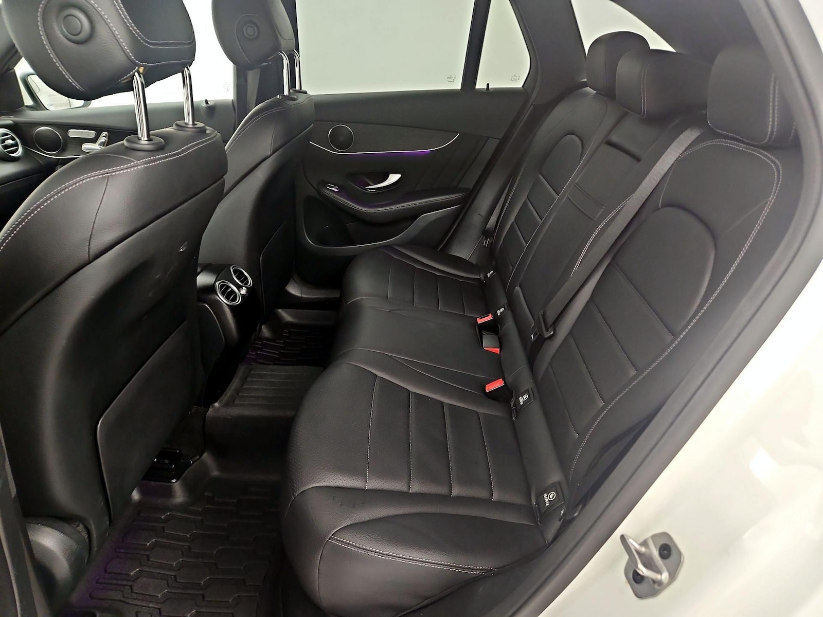 2022 Mercedes-Benz GLC GLC300 - Photo 20