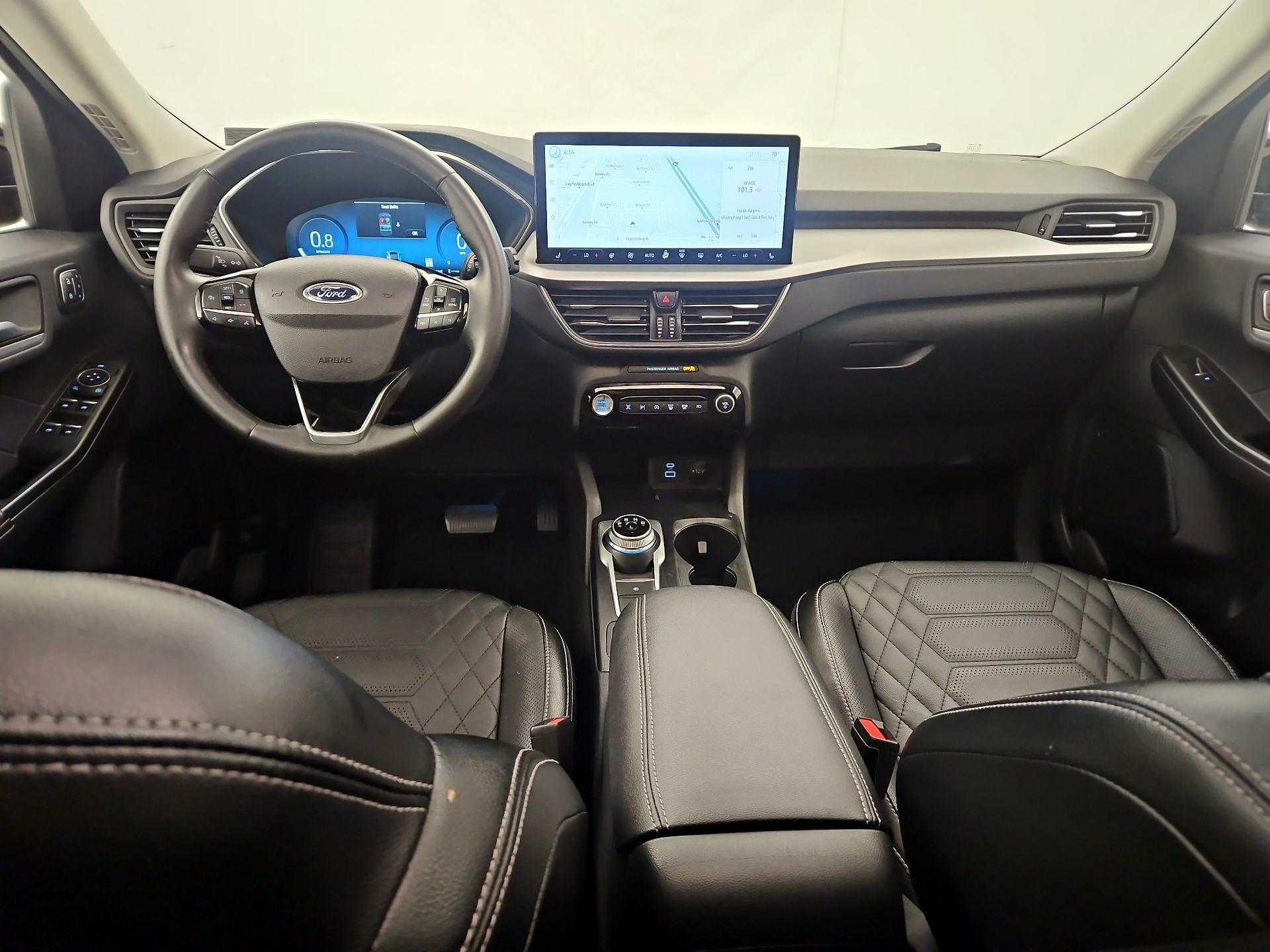 Thumbnail: 2023 Ford Escape - 9