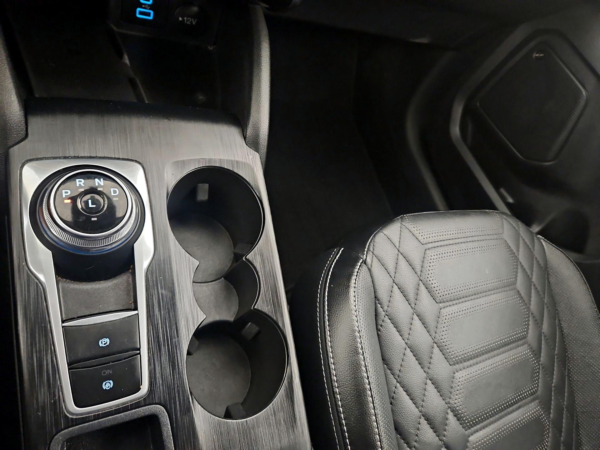 Thumbnail: 2023 Ford Escape - 18