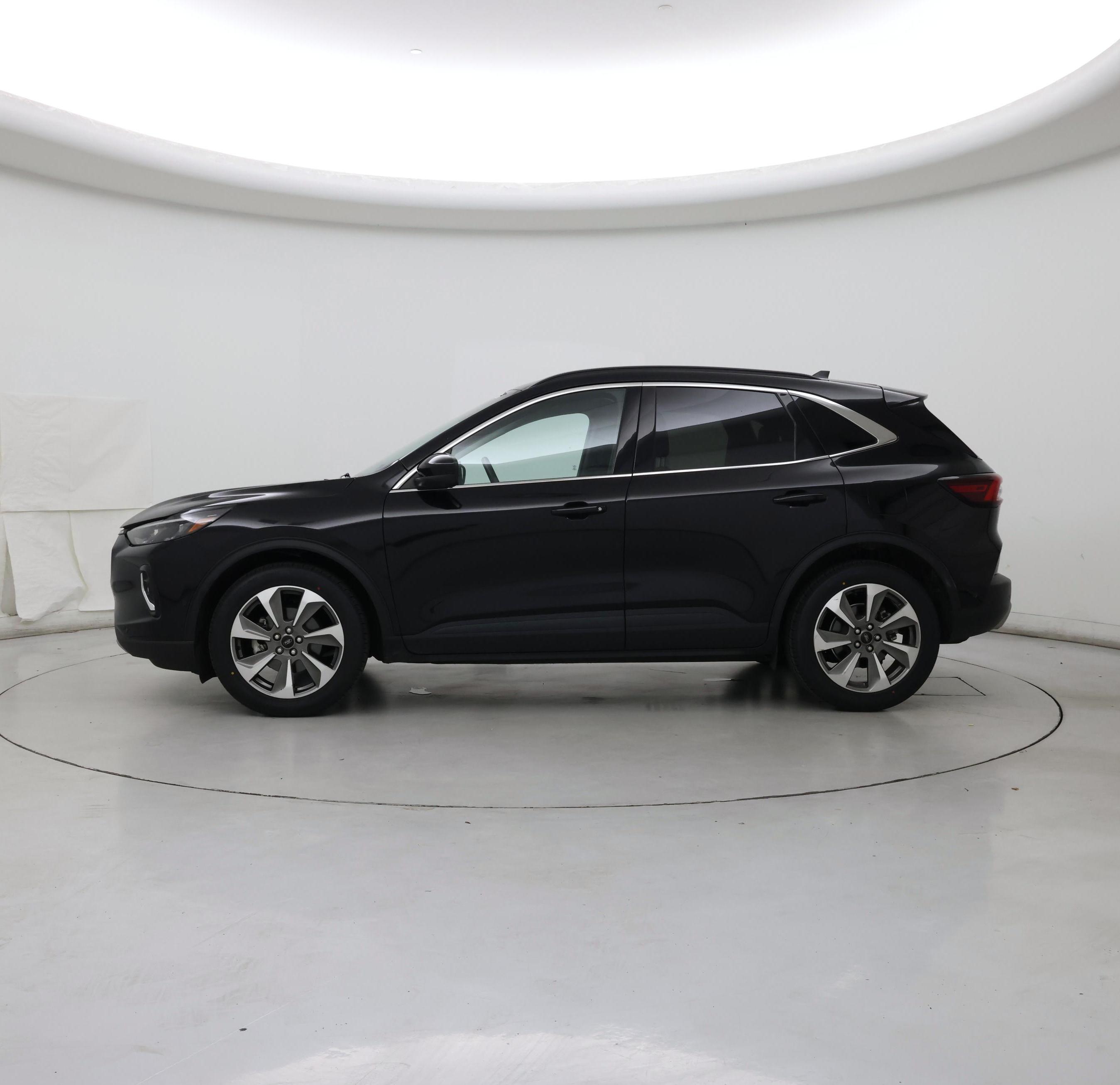 Thumbnail: 2023 Ford Escape - 3