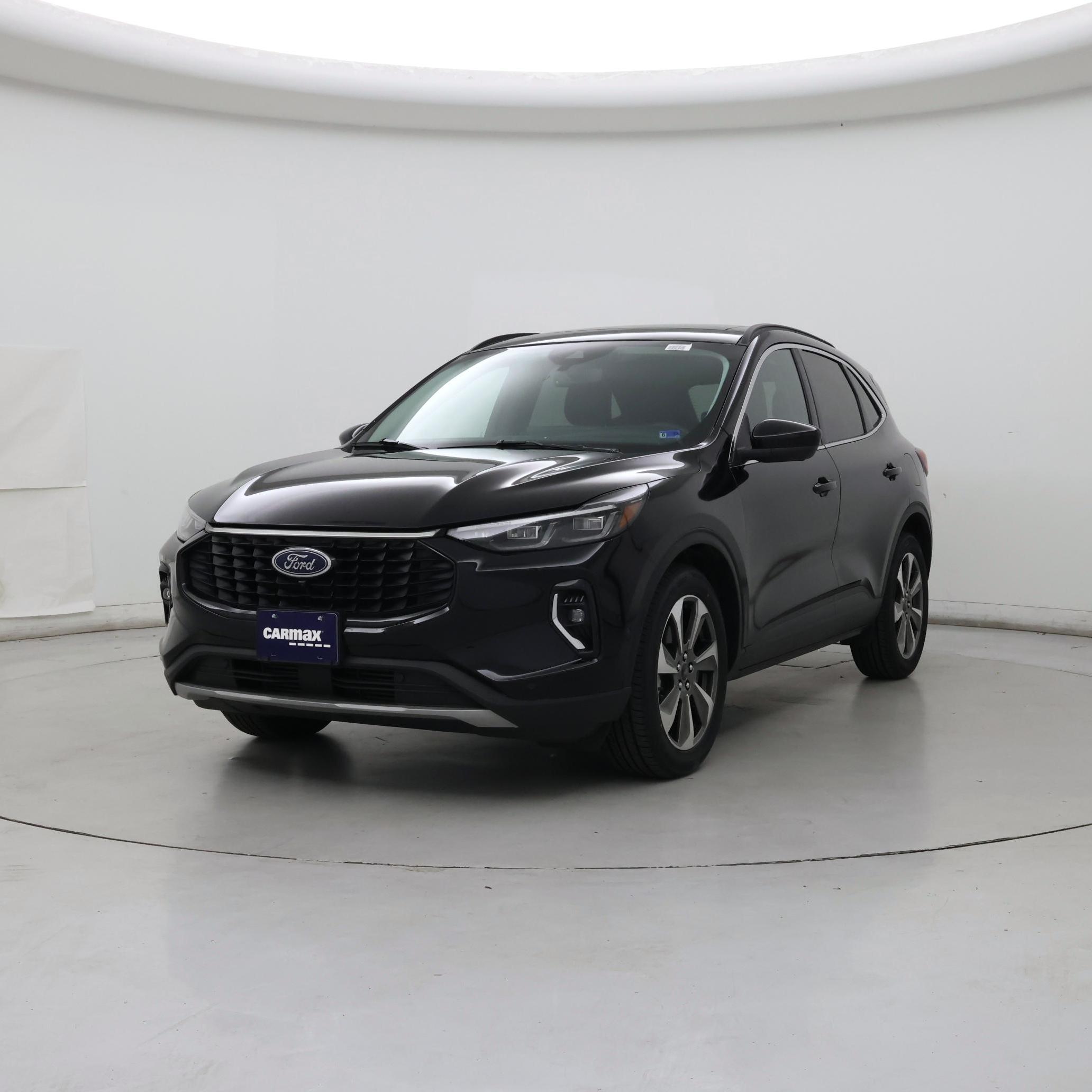 Thumbnail: 2023 Ford Escape - 4