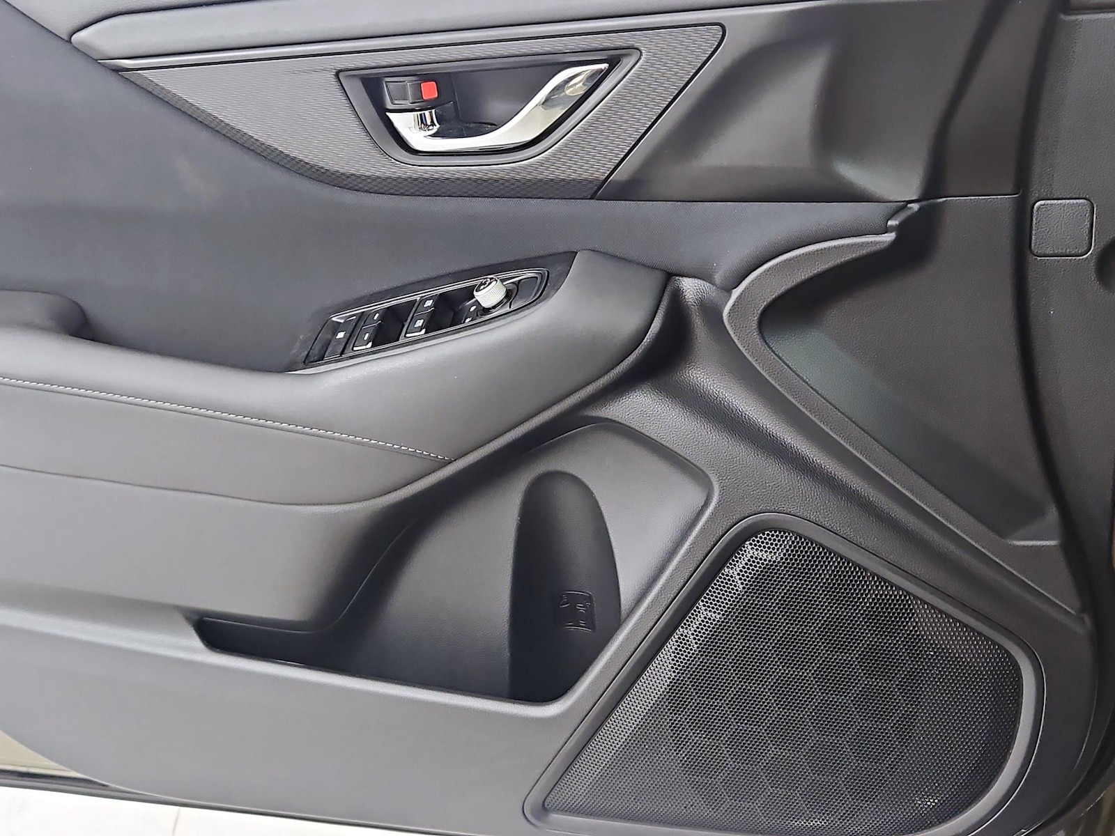 2020 Subaru Outback Premium - Photo 13