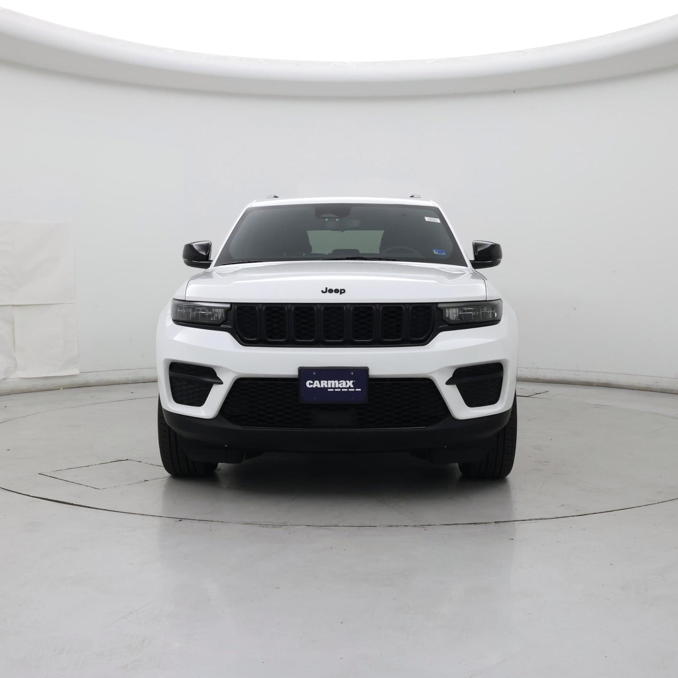 Thumbnail: 2023 Jeep Grand Cherokee - 5