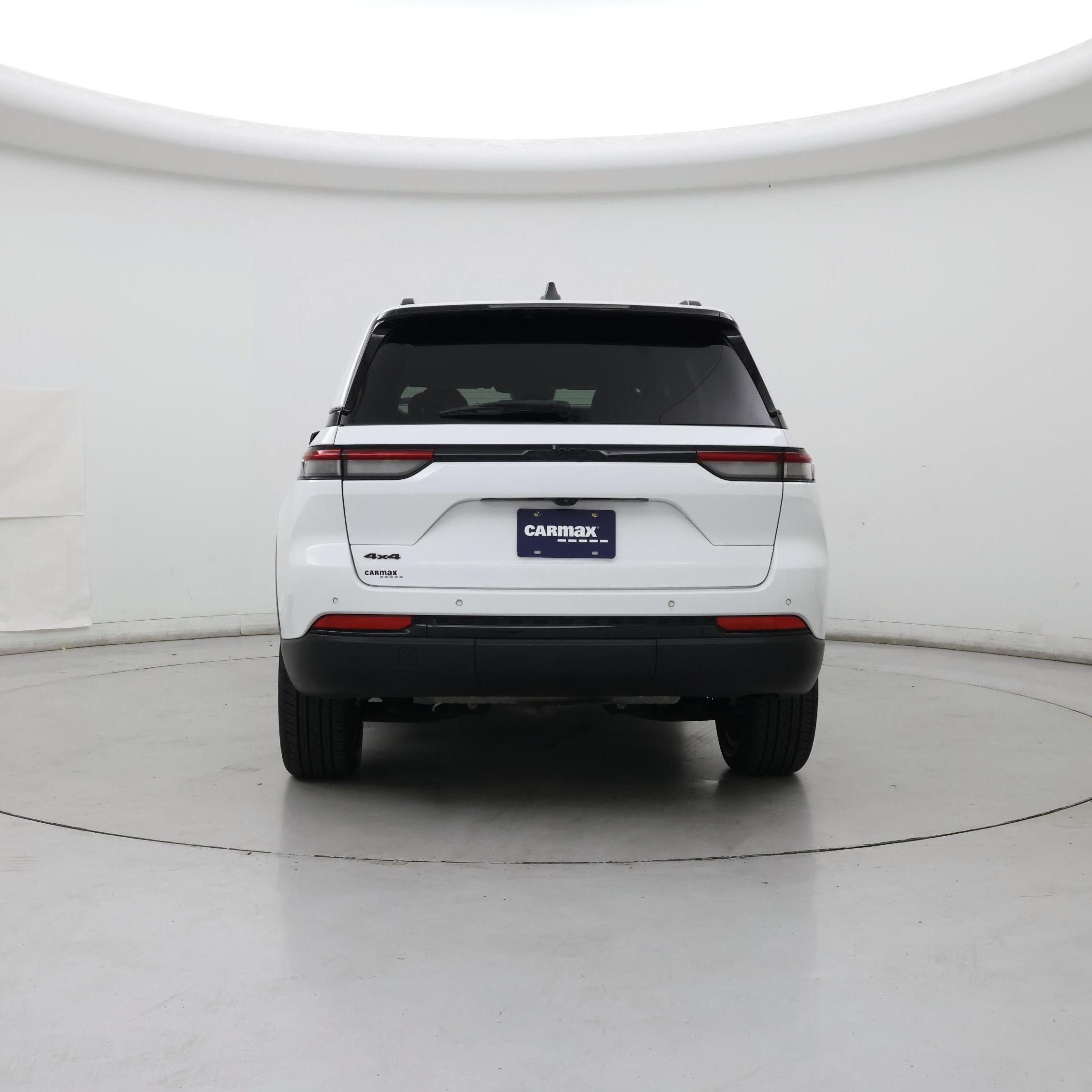 Thumbnail: 2023 Jeep Grand Cherokee - 6