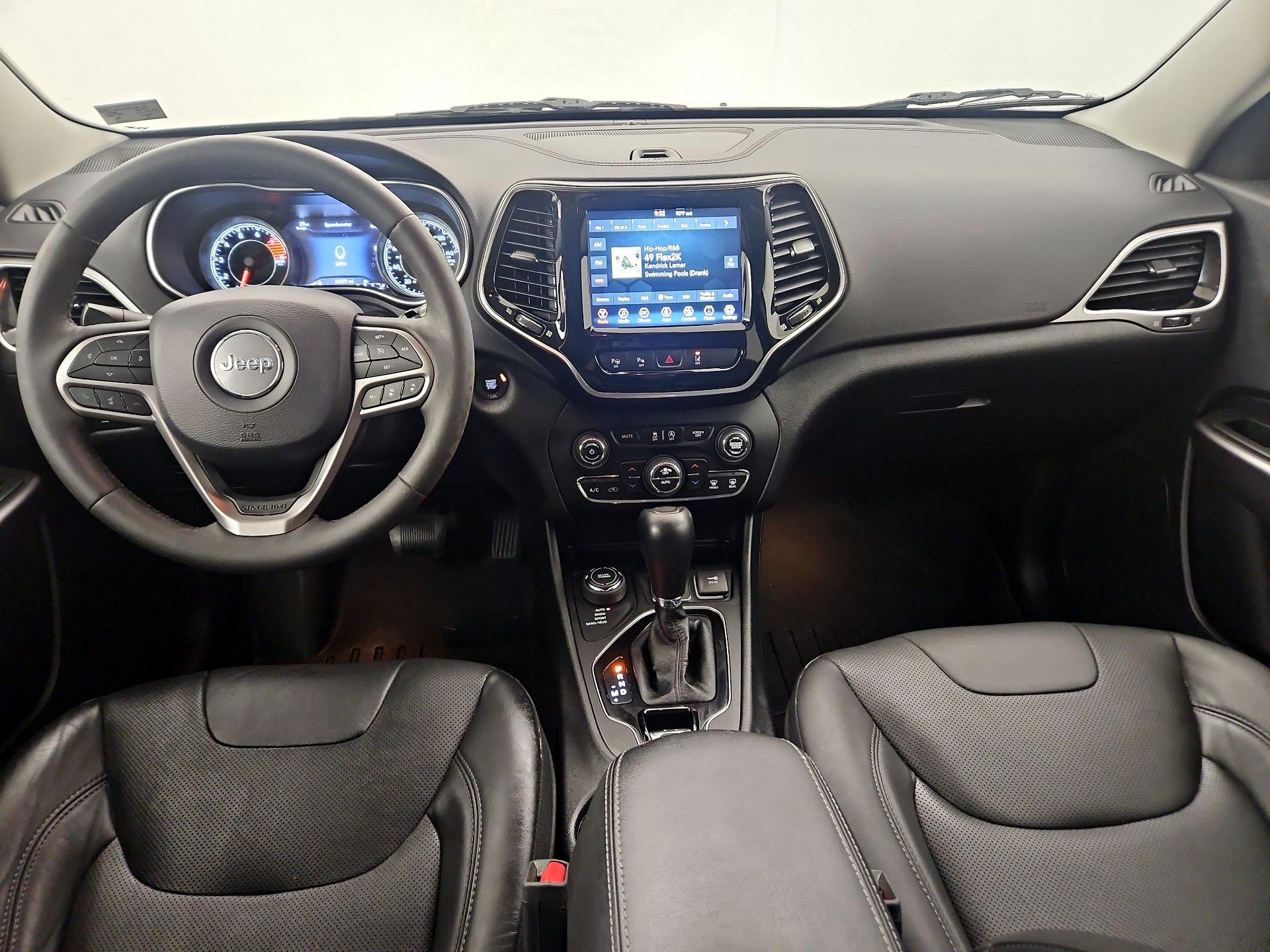 Thumbnail: 2021 Jeep Cherokee - 9
