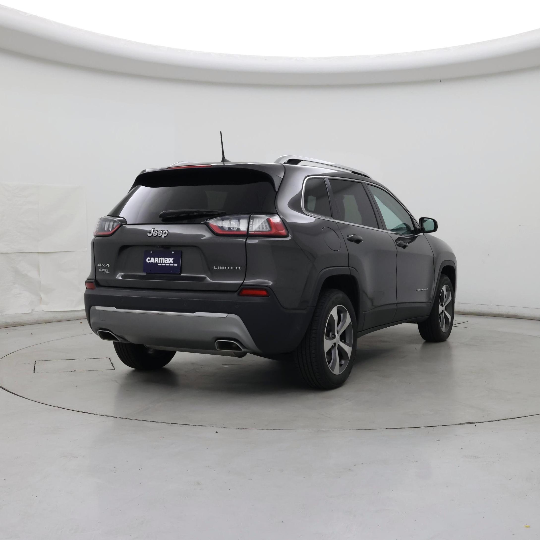 Thumbnail: 2021 Jeep Cherokee - 8