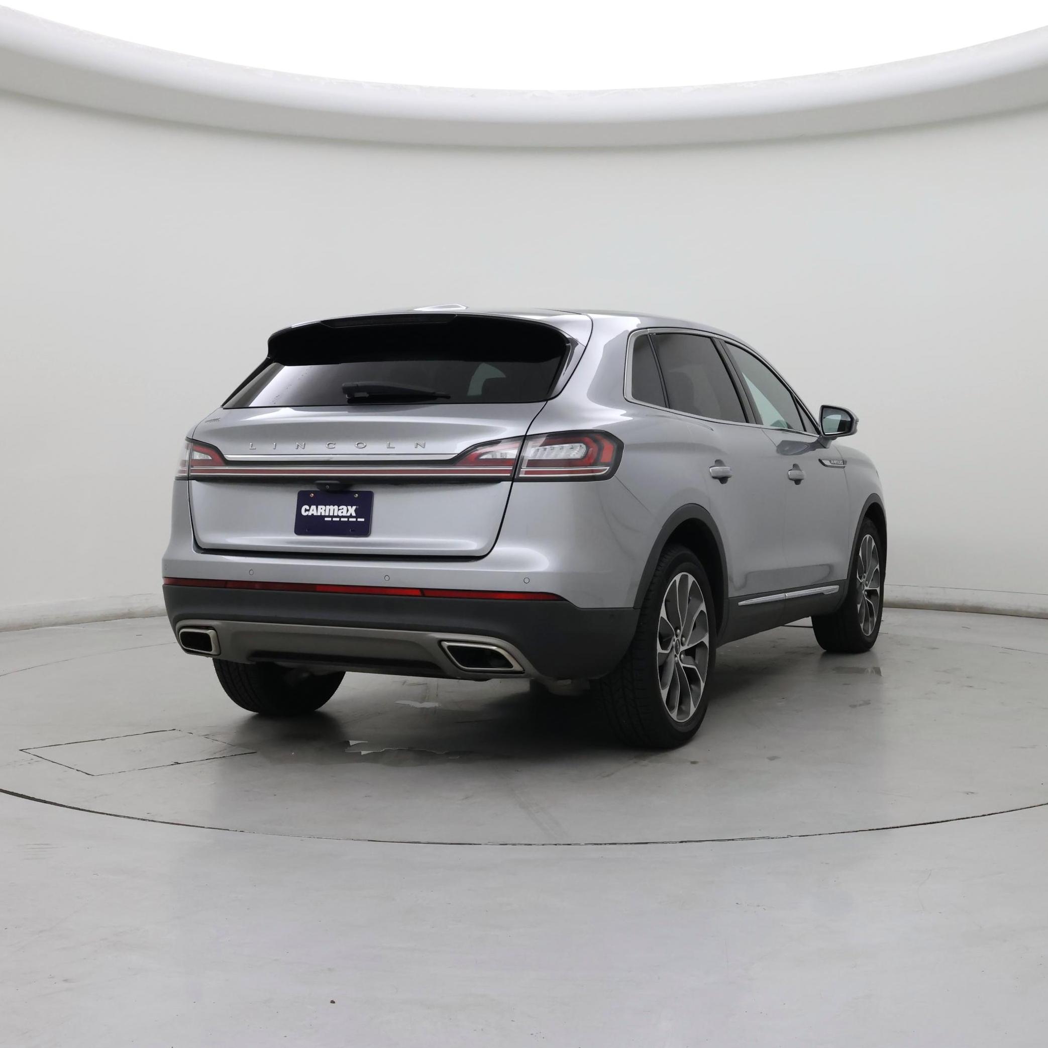 Thumbnail: 2022 Lincoln Nautilus - 8