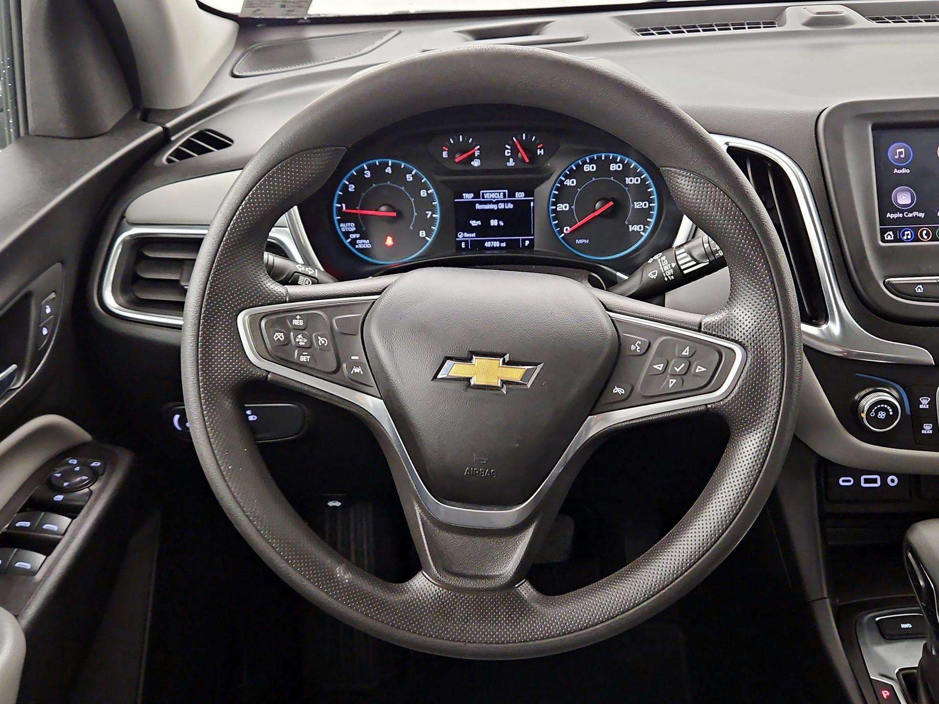 Thumbnail: 2022 Chevrolet Equinox - 10