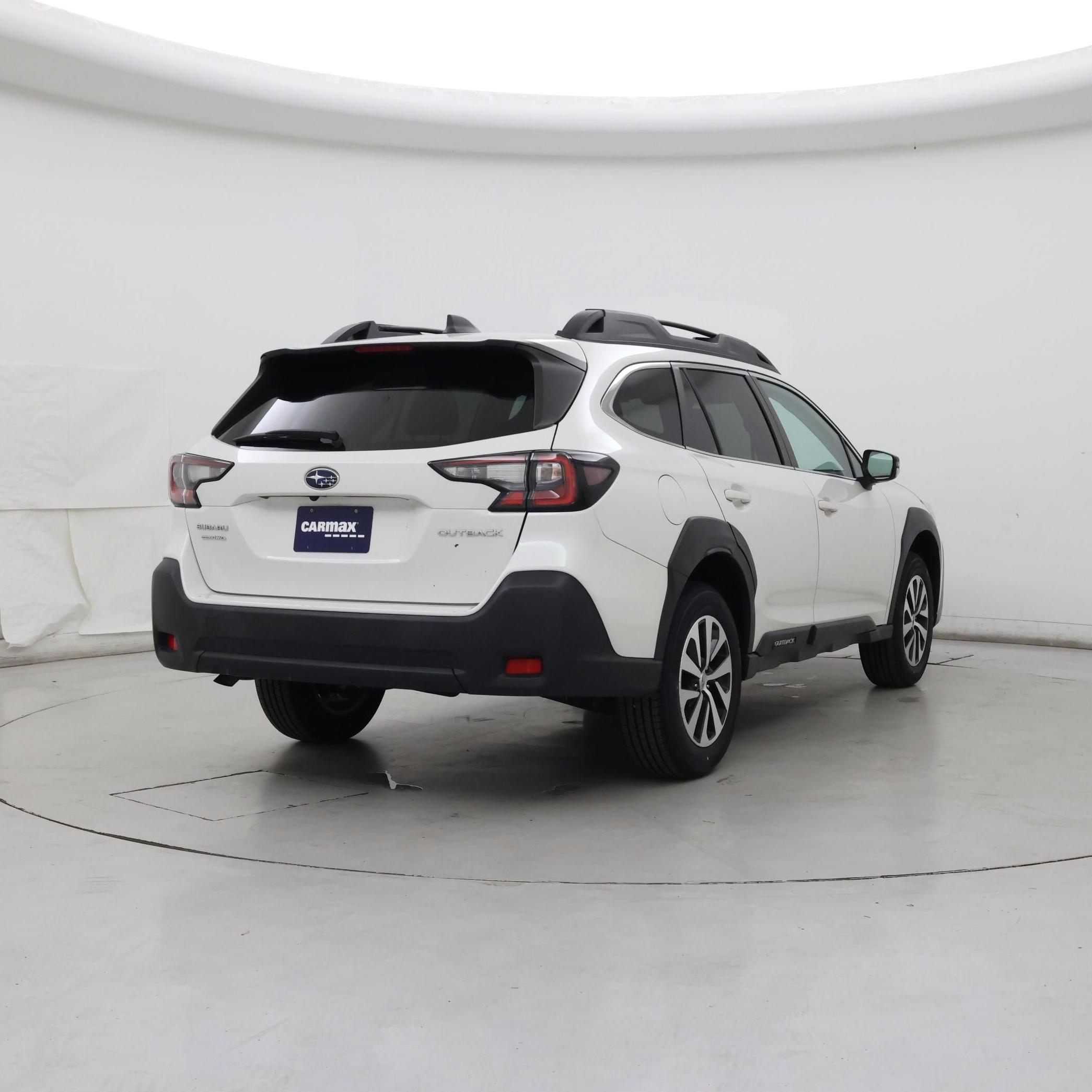Thumbnail: 2023 Subaru Outback - 8