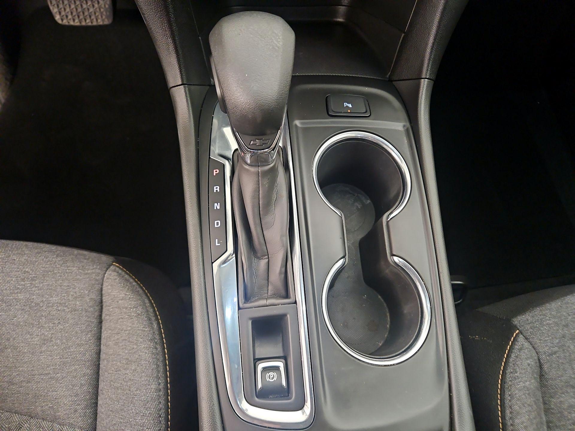 Thumbnail: 2023 Chevrolet Equinox - 17