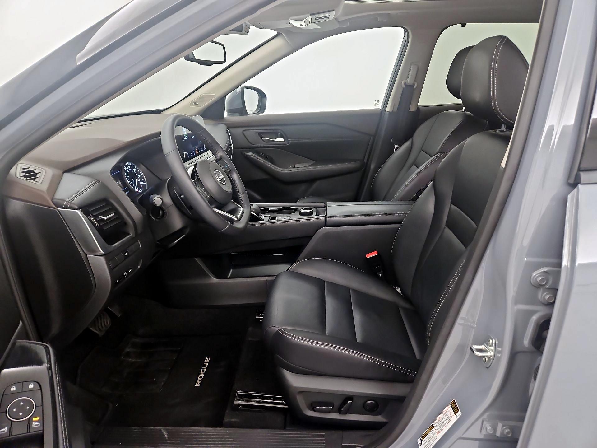Thumbnail: 2023 Nissan Rogue - 11