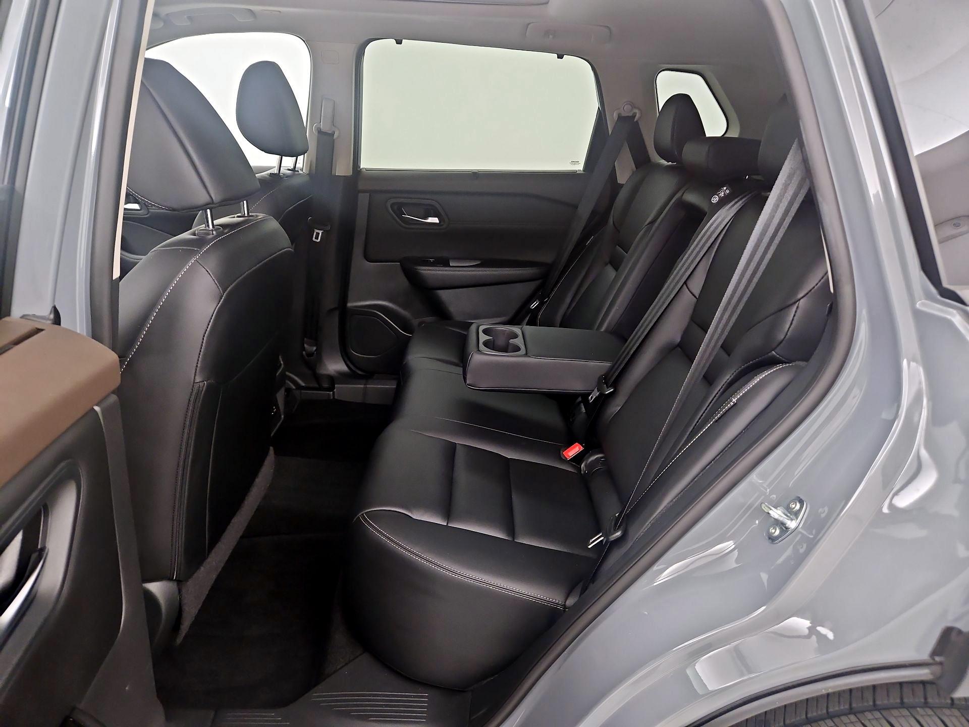 Thumbnail: 2023 Nissan Rogue - 20