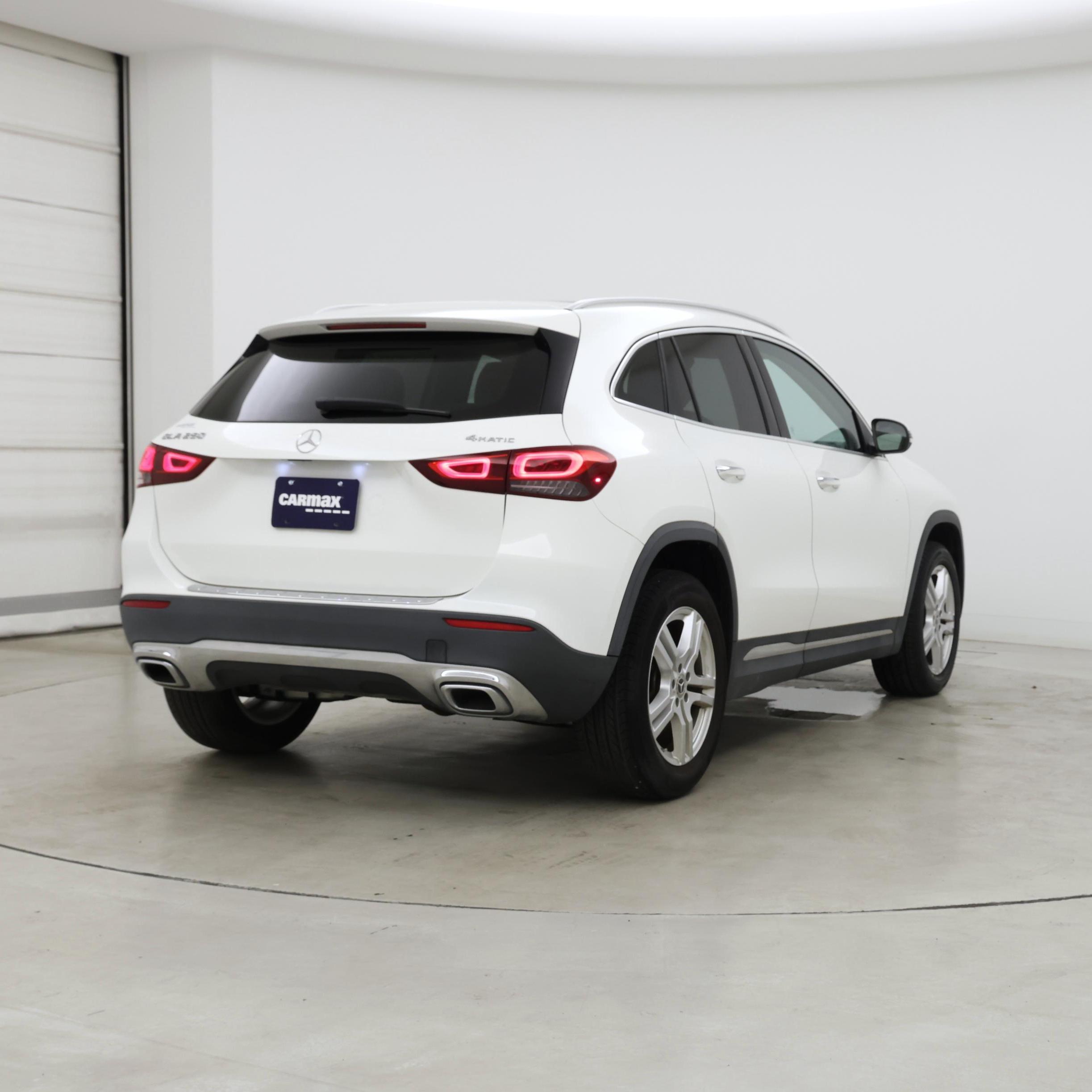 Thumbnail: 2021 Mercedes-Benz GLA - 8