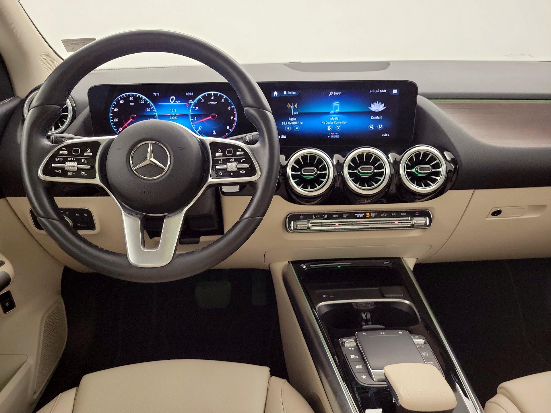 Thumbnail: 2023 Mercedes-Benz GLA - 9