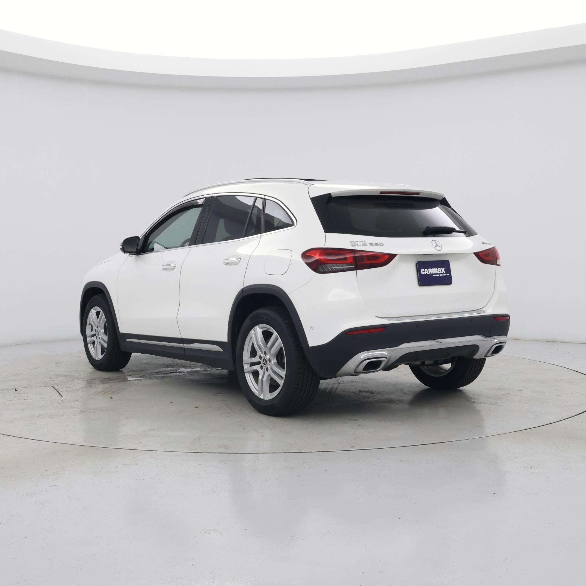 Thumbnail: 2023 Mercedes-Benz GLA - 2
