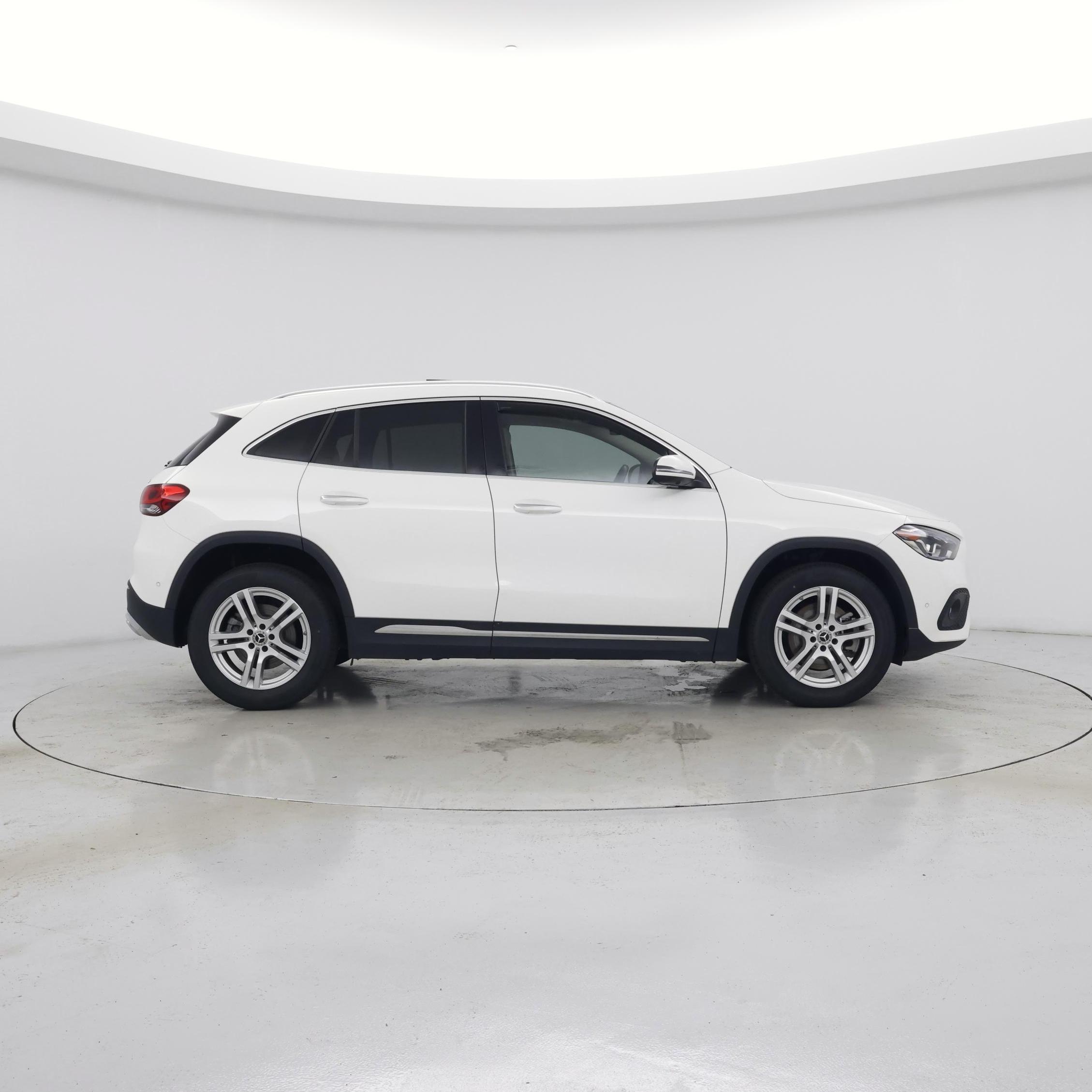 Thumbnail: 2023 Mercedes-Benz GLA - 7