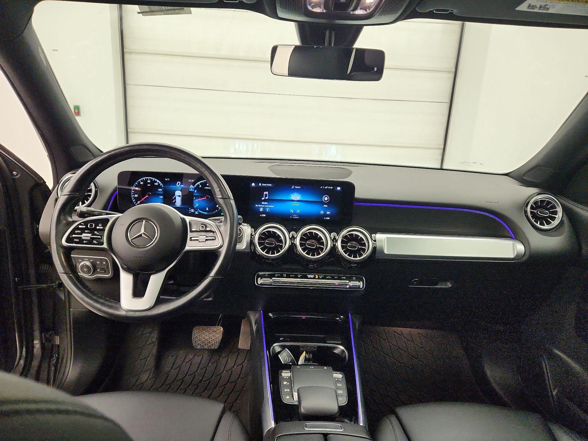 Thumbnail: 2023 Mercedes-Benz GLB - 9