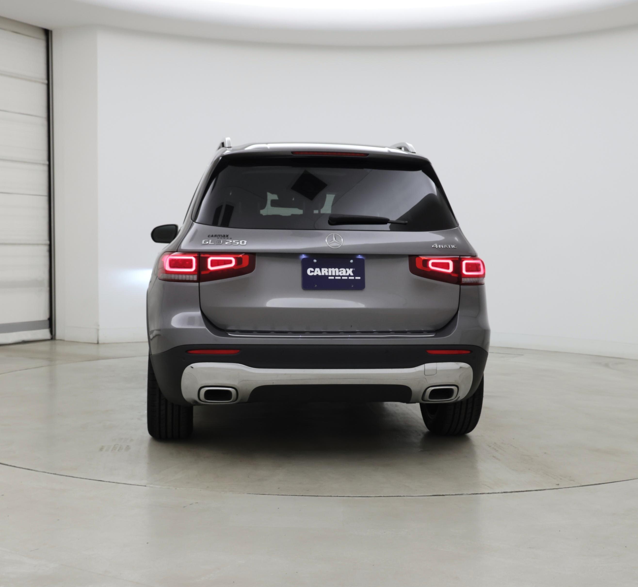 Thumbnail: 2023 Mercedes-Benz GLB - 6
