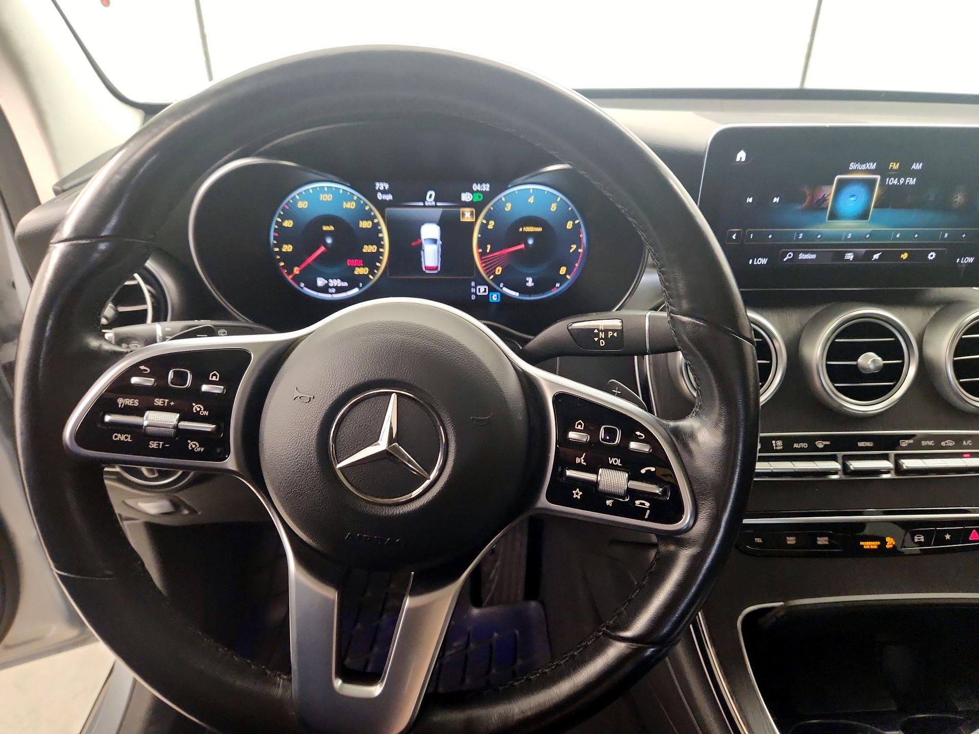Thumbnail: 2022 Mercedes-Benz GLC - 10