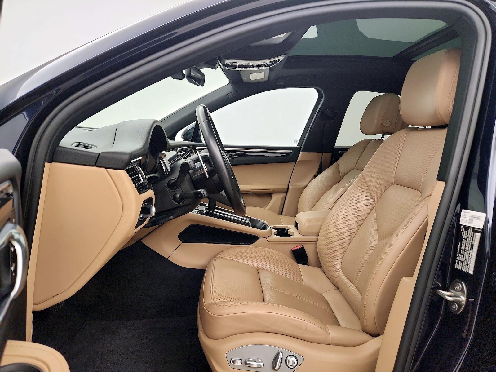 2023 Porsche Macan Base - Photo 12