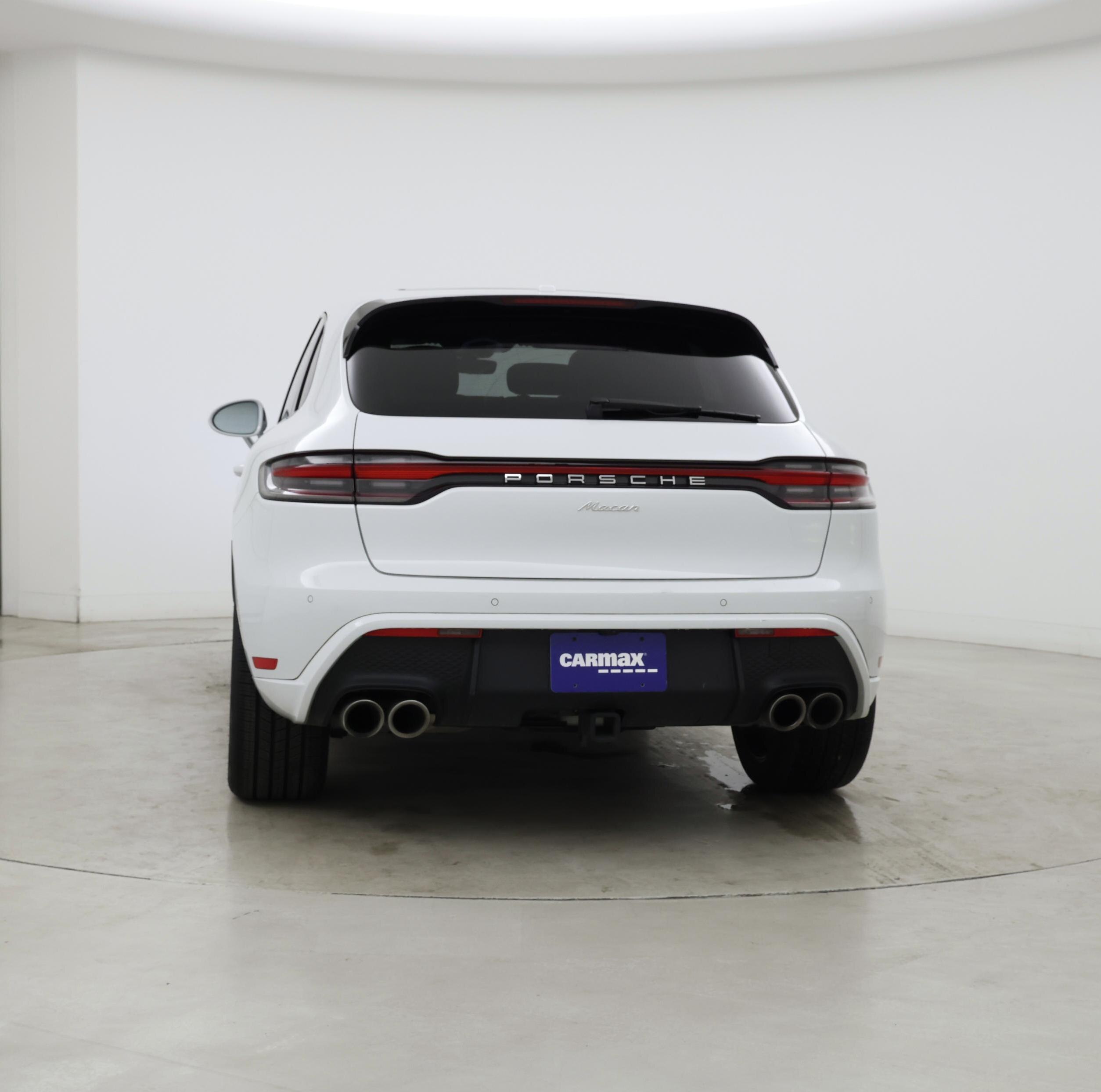 Thumbnail: 2023 Porsche Macan - 6