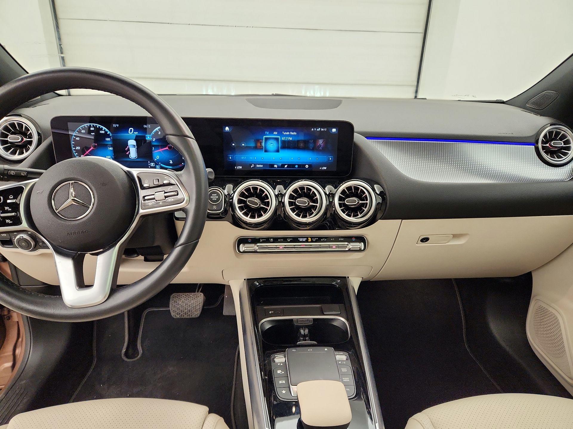 Thumbnail: 2022 Mercedes-Benz GLA - 9