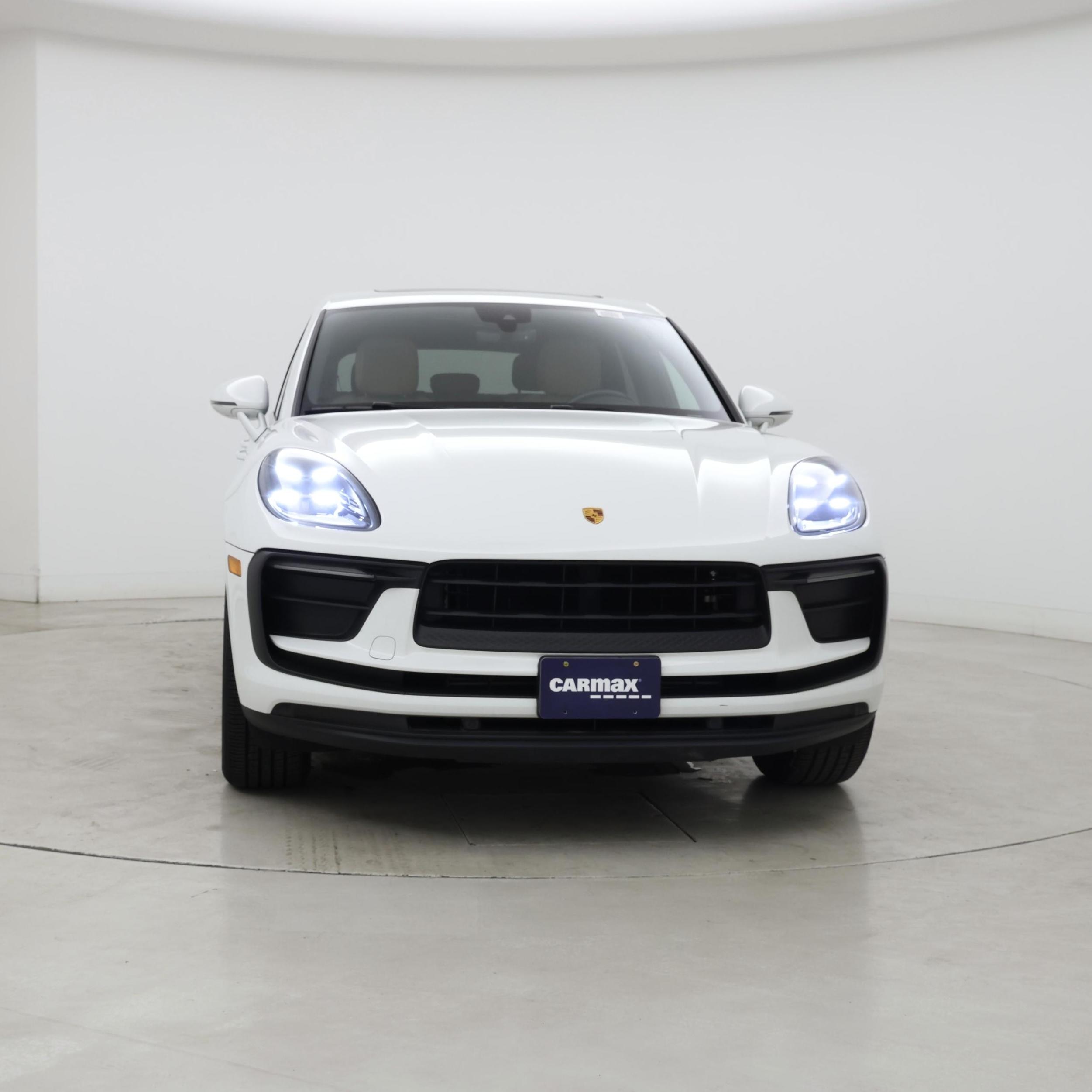 Thumbnail: 2022 Porsche Macan - 5