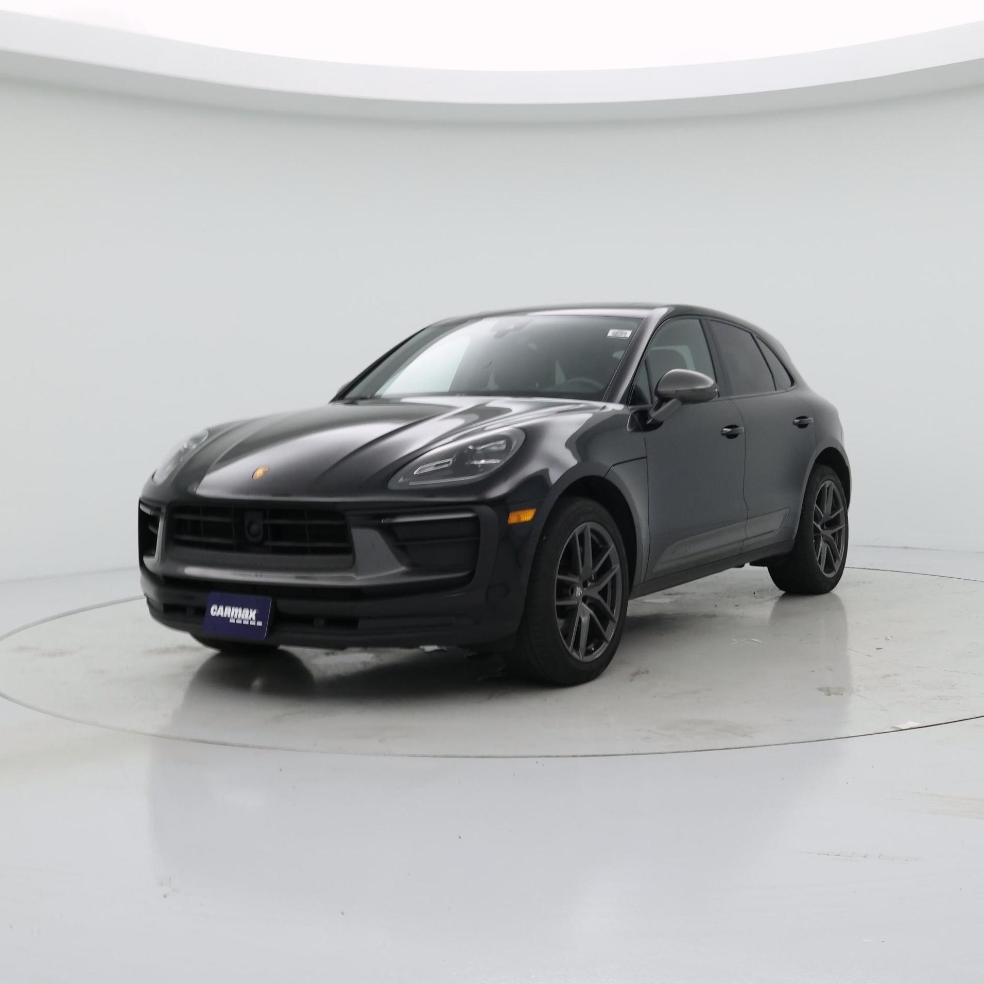 Thumbnail: 2023 Porsche Macan - 4