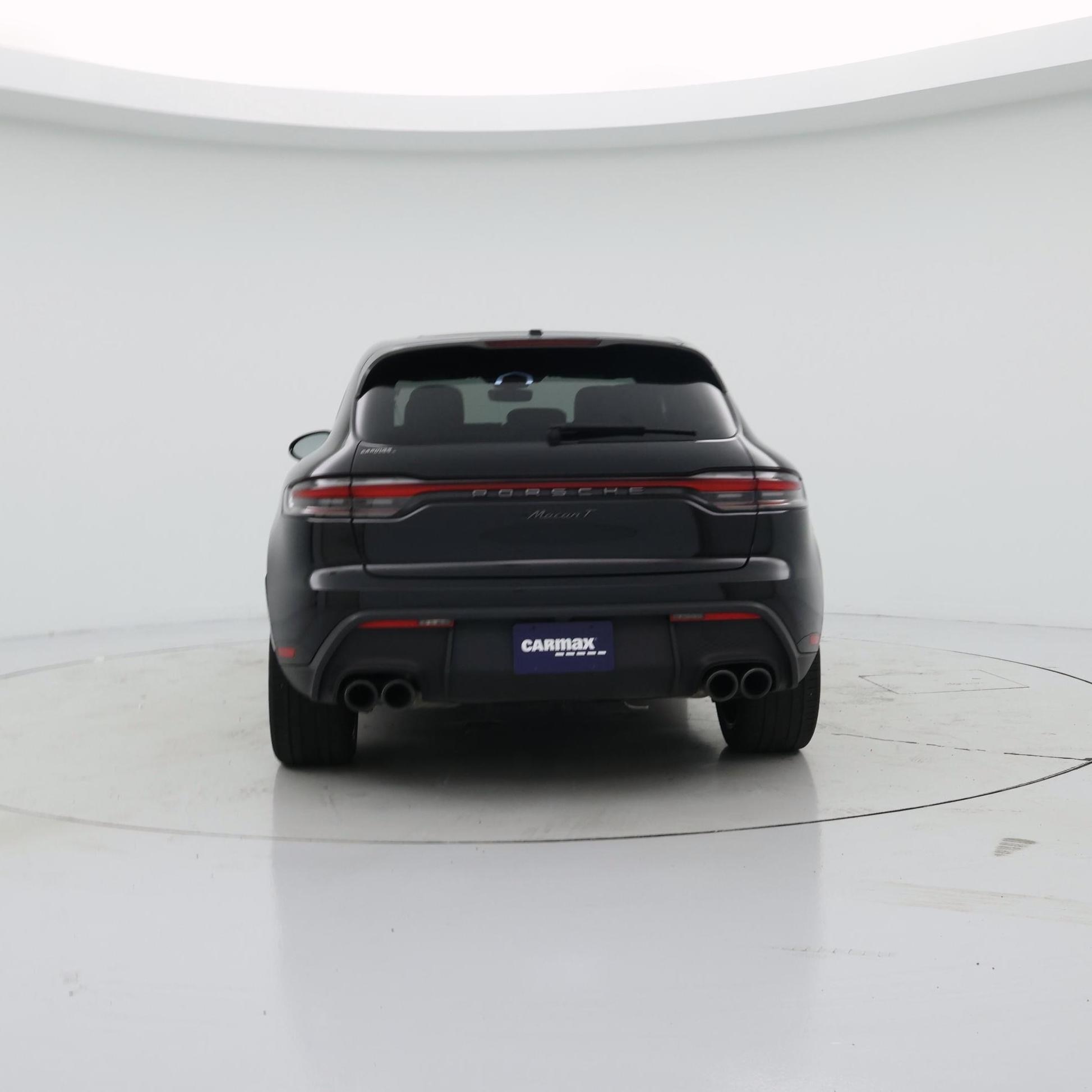 Thumbnail: 2023 Porsche Macan - 6