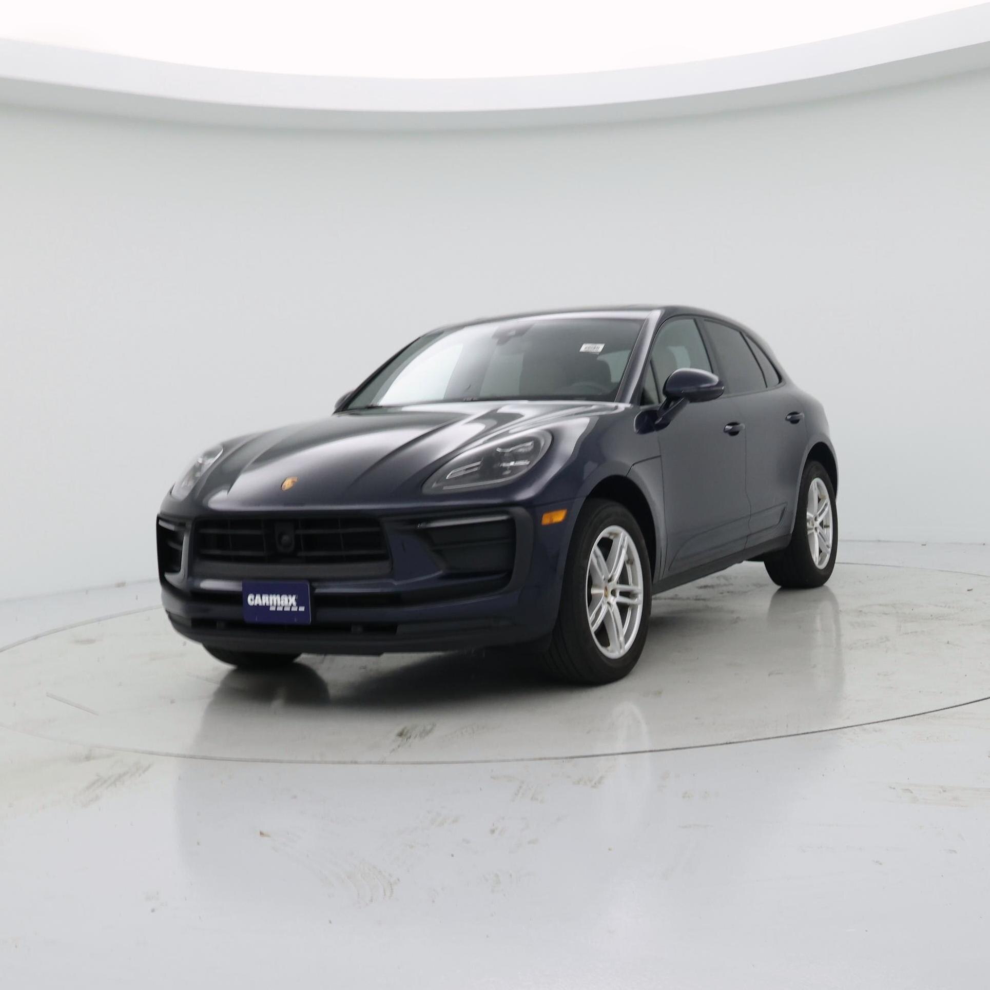 Thumbnail: 2023 Porsche Macan - 4