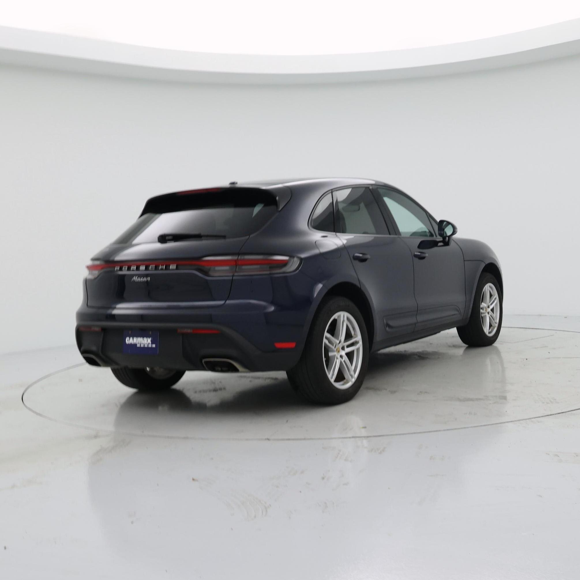 Thumbnail: 2023 Porsche Macan - 8