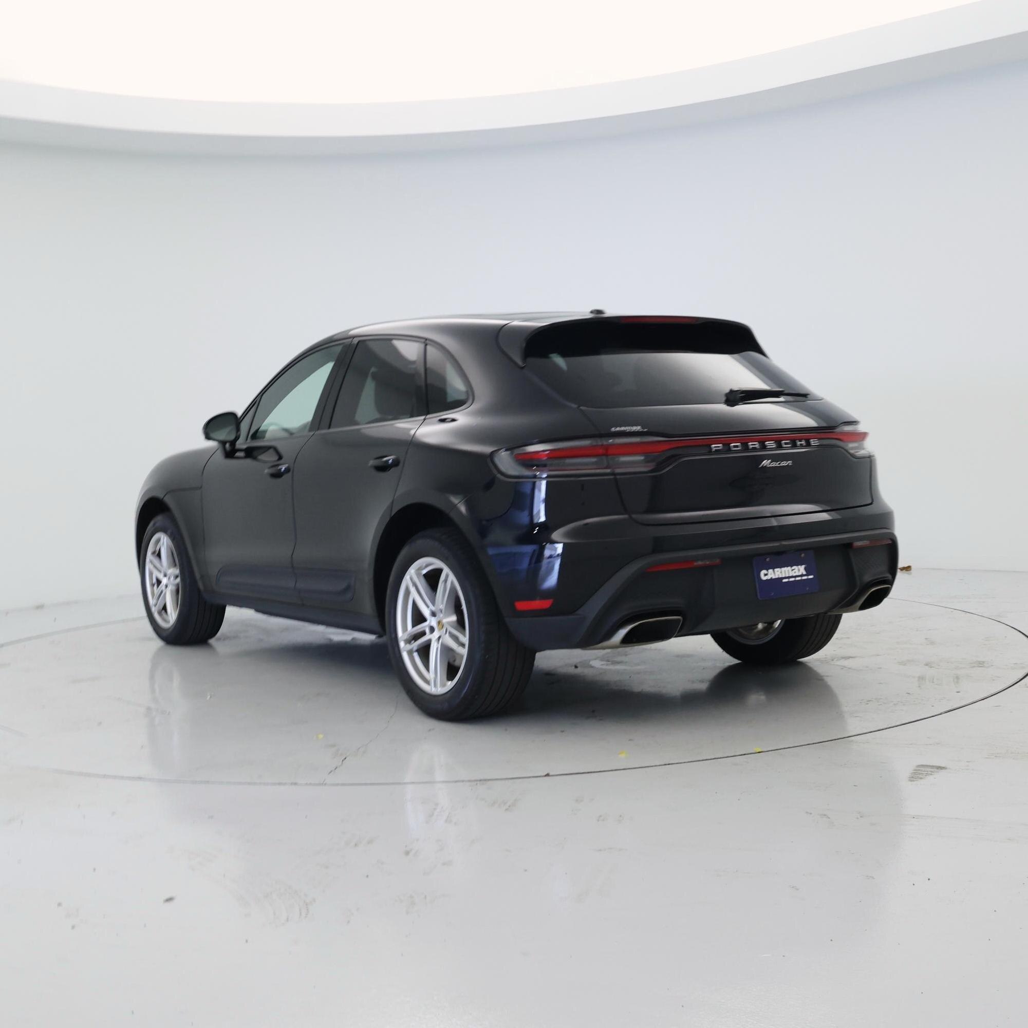 Thumbnail: 2024 Porsche Macan - 2