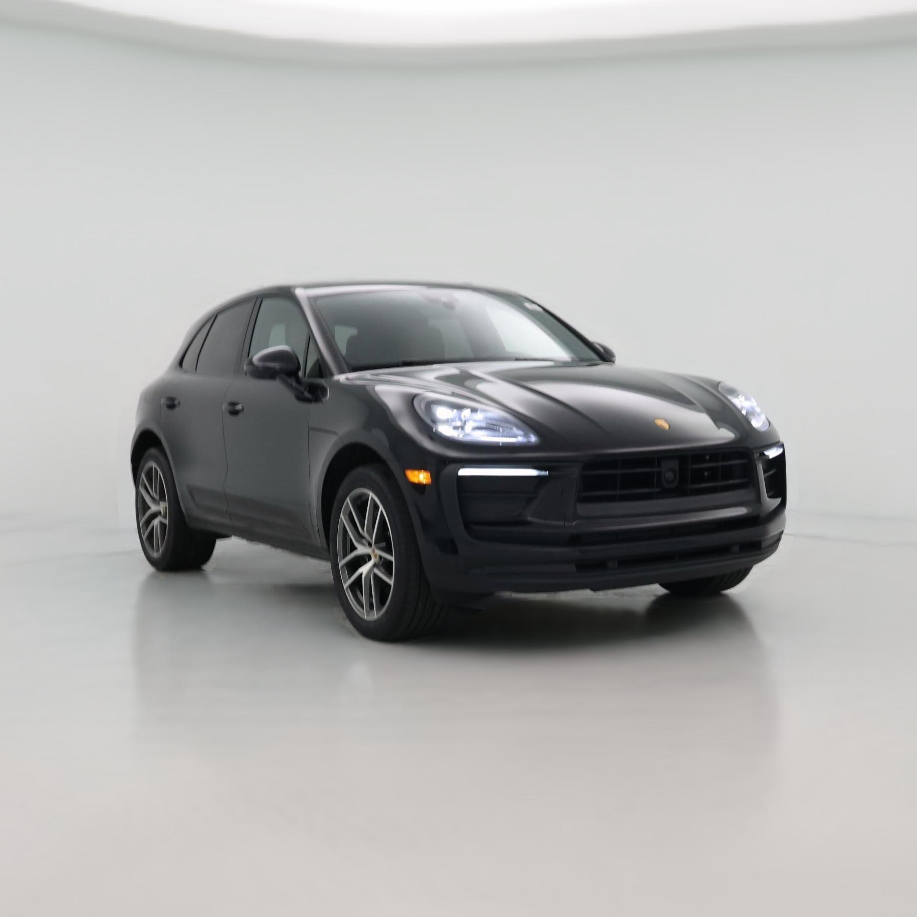Thumbnail: 2023 Porsche Macan - 1