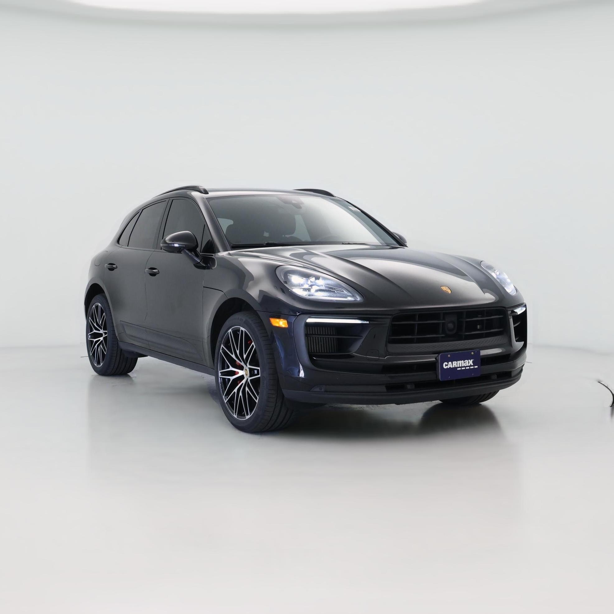 Thumbnail: 2022 Porsche Macan - 1