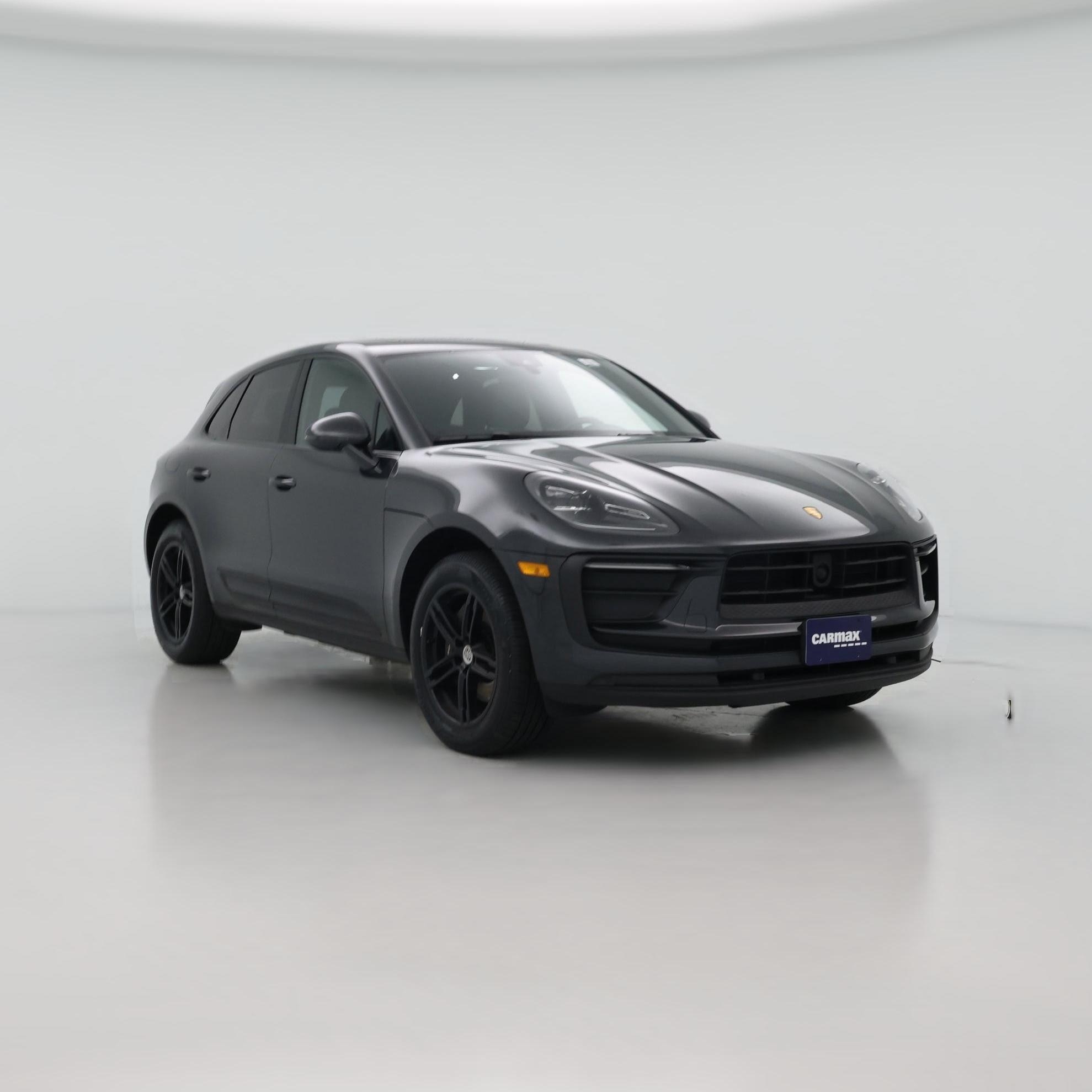 Thumbnail: 2023 Porsche Macan - 1
