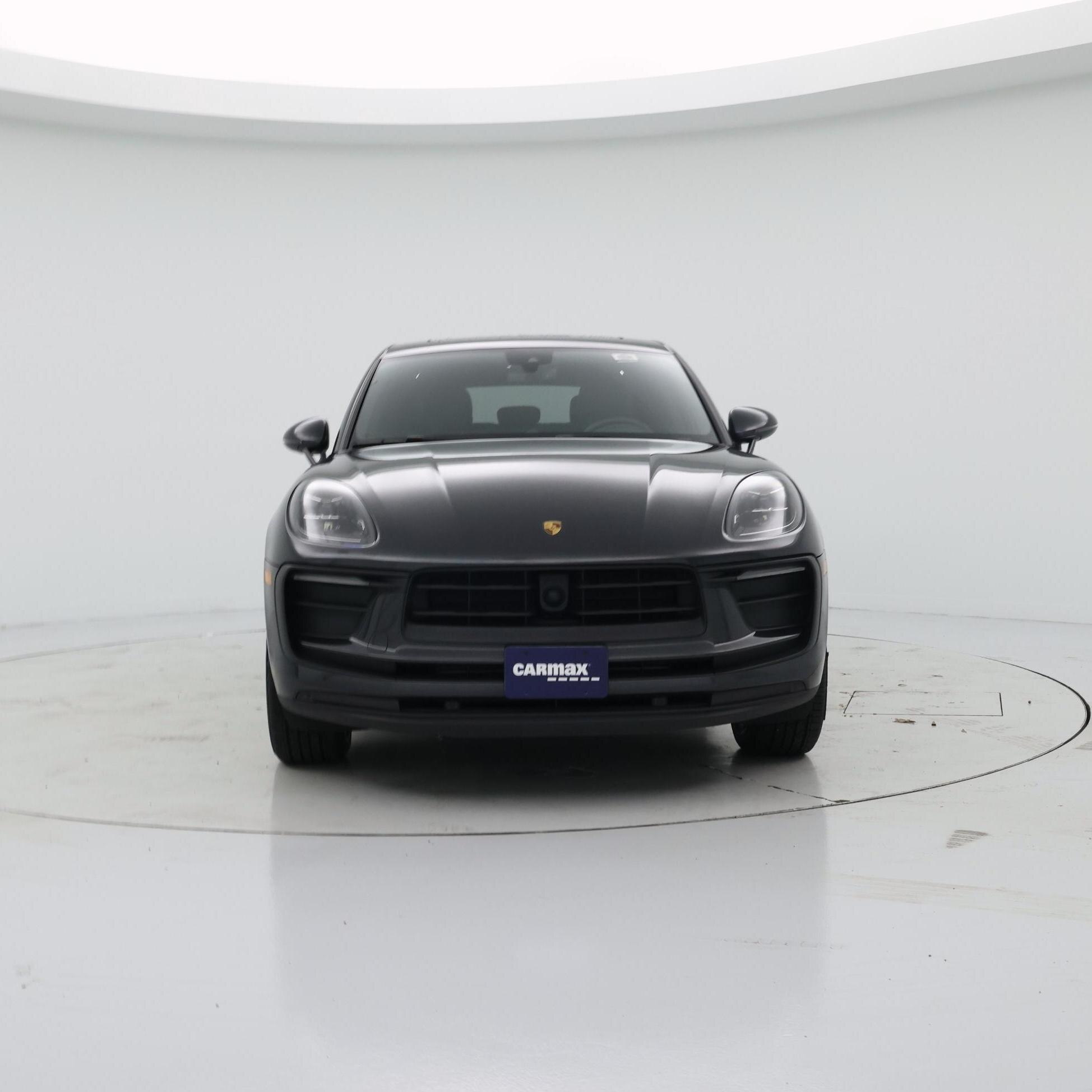 Thumbnail: 2023 Porsche Macan - 5
