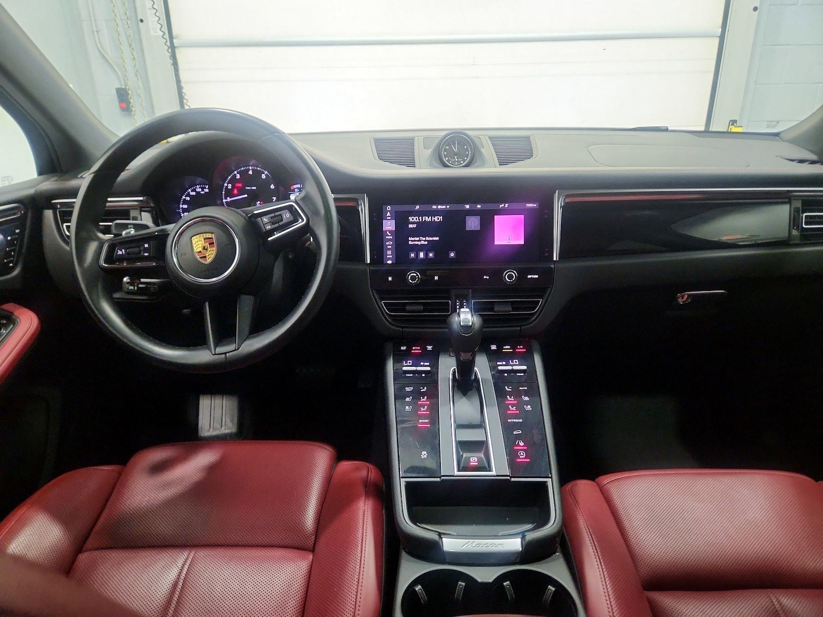 2023 Porsche Macan Base - Photo 10