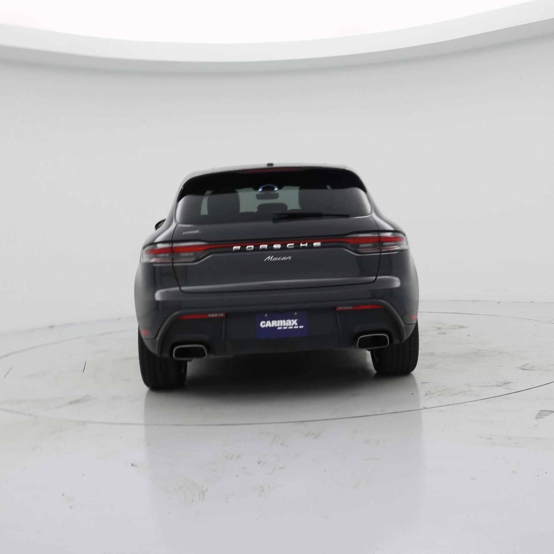Thumbnail: 2023 Porsche Macan - 6