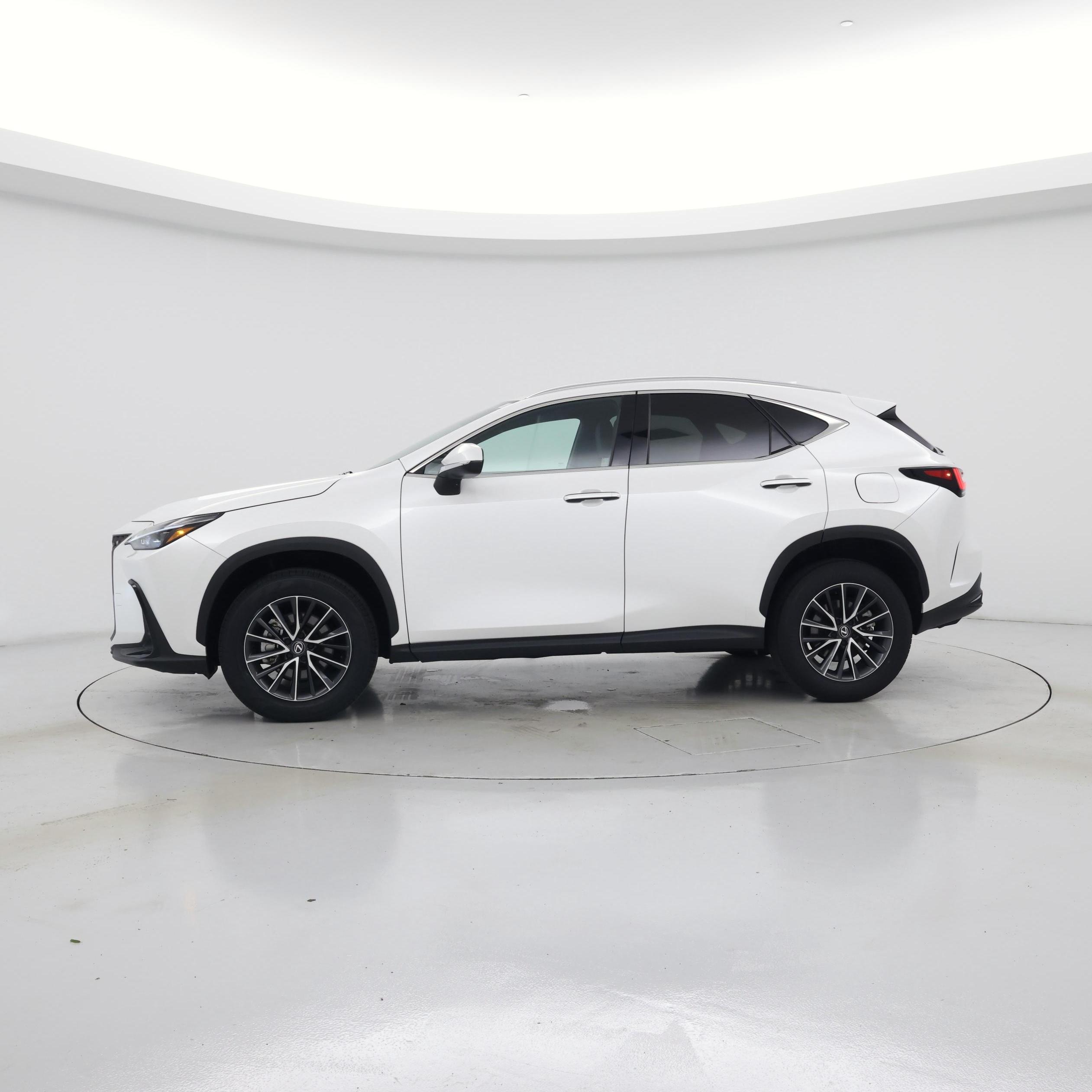 Thumbnail: 2024 Lexus NX - 3