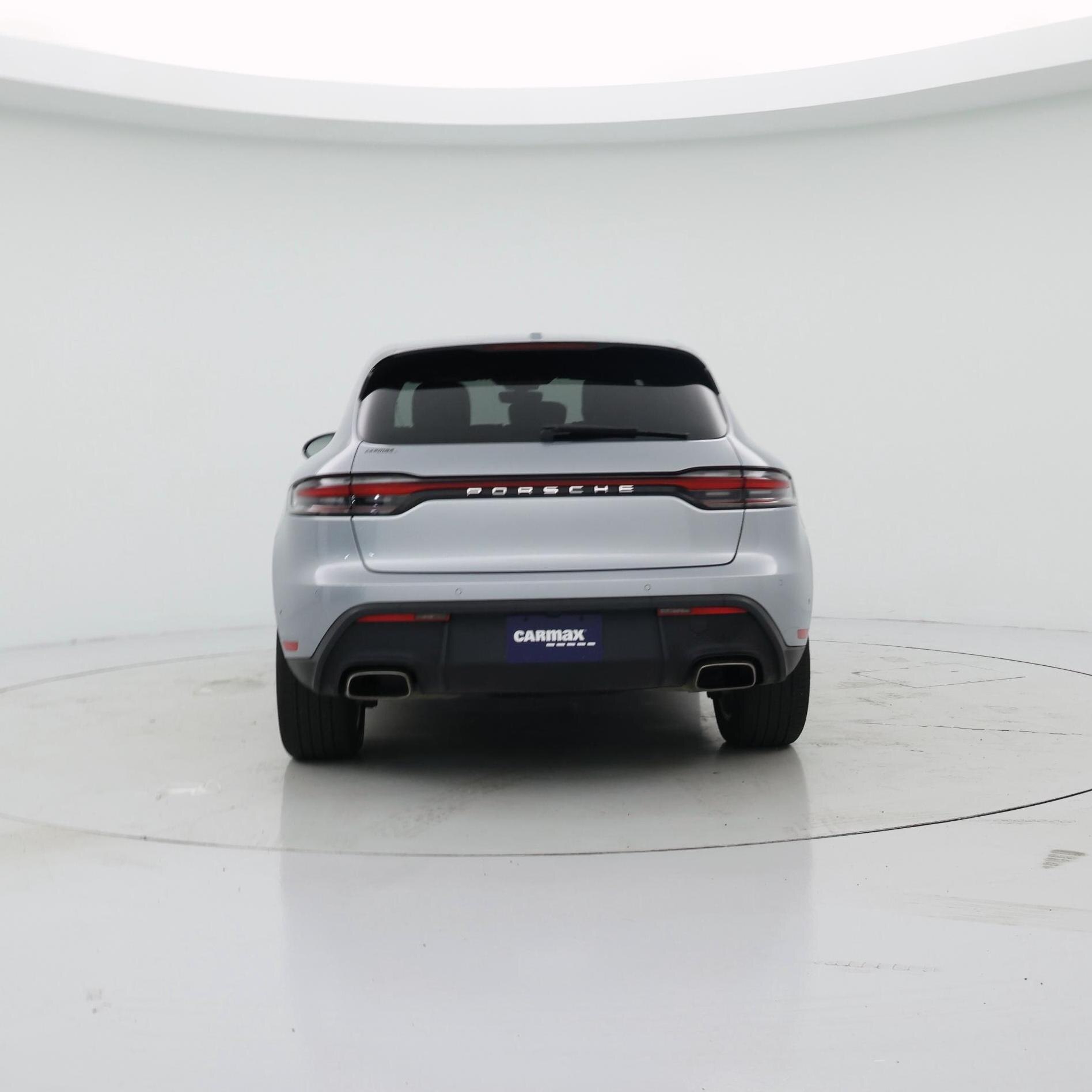 Thumbnail: 2023 Porsche Macan - 6