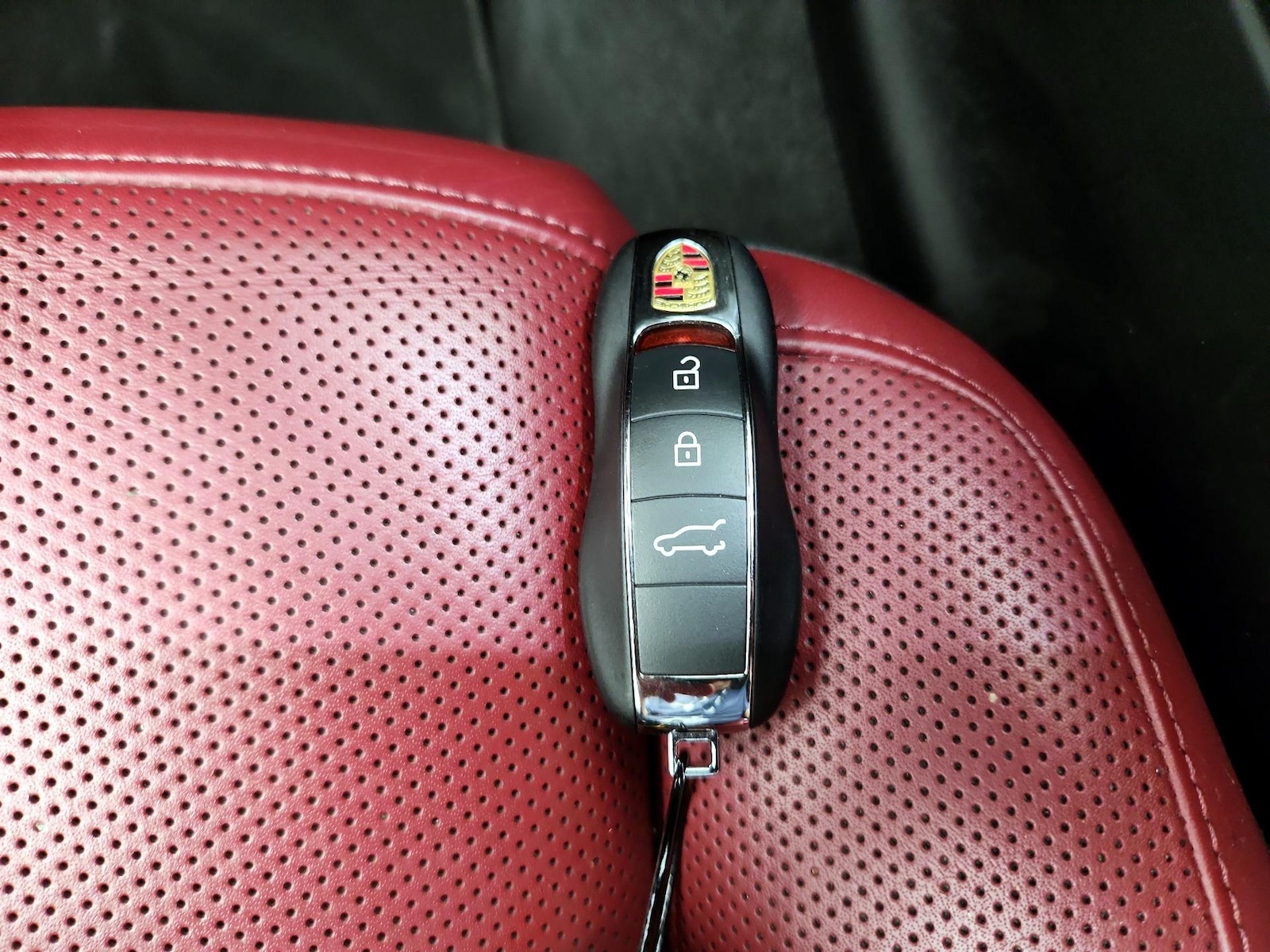 2023 Porsche Macan Base - Photo 23