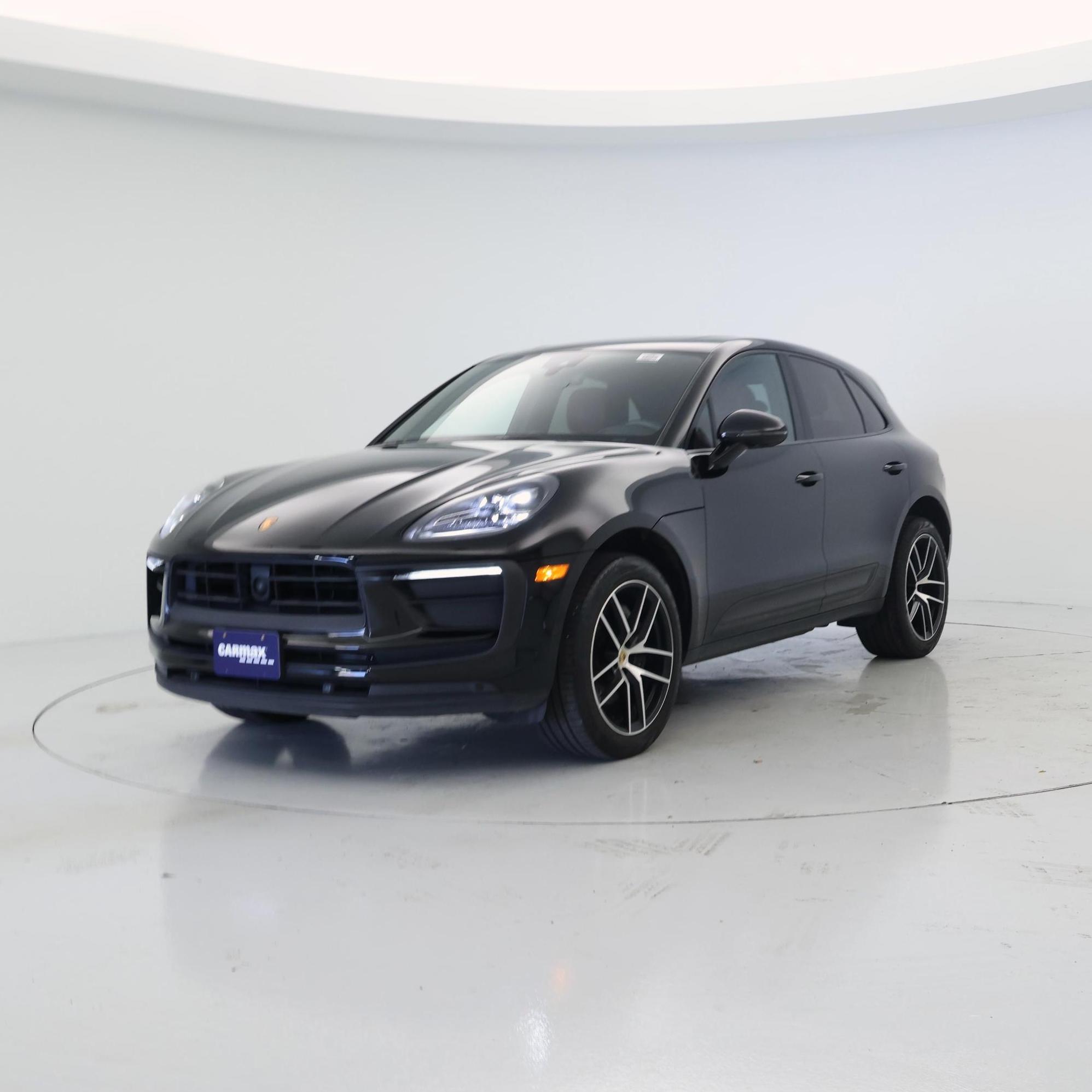 Thumbnail: 2023 Porsche Macan - 4