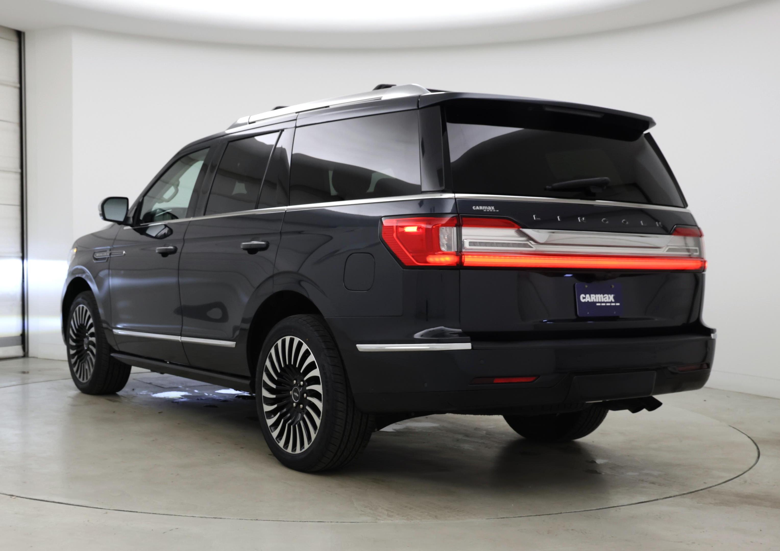 Thumbnail: 2021 Lincoln Navigator - 2