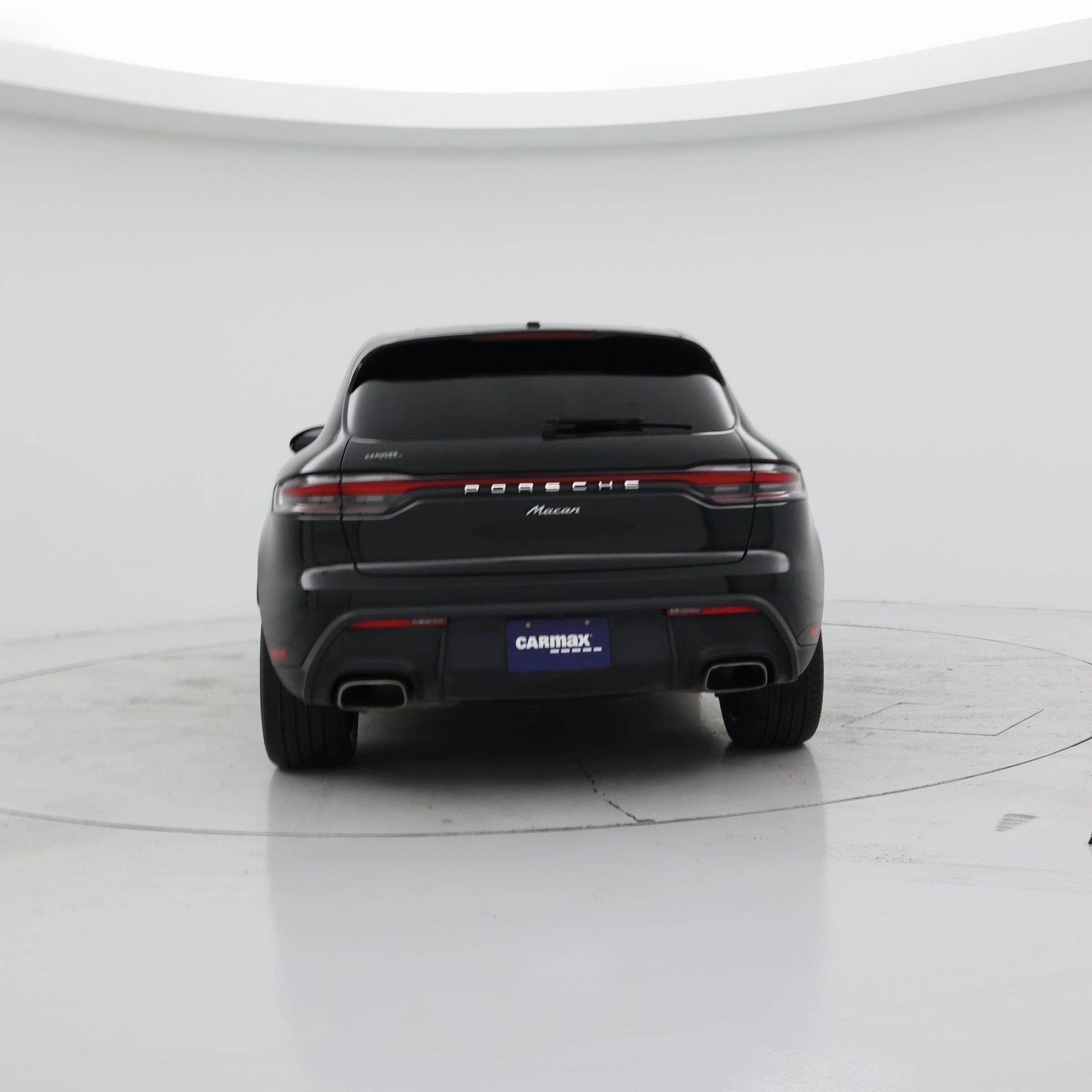 Thumbnail: 2023 Porsche Macan - 6