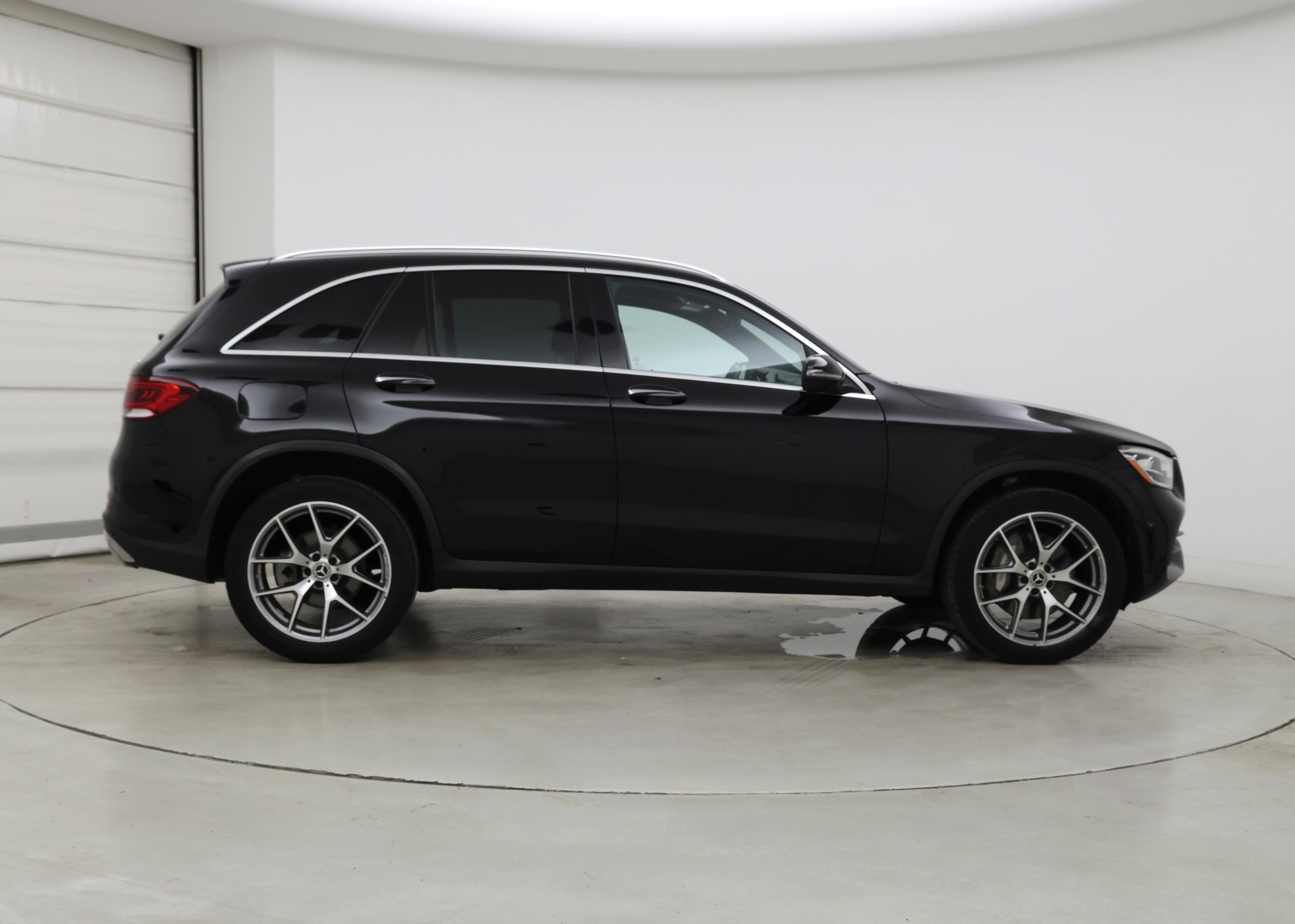 Thumbnail: 2022 Mercedes-Benz GLC - 7