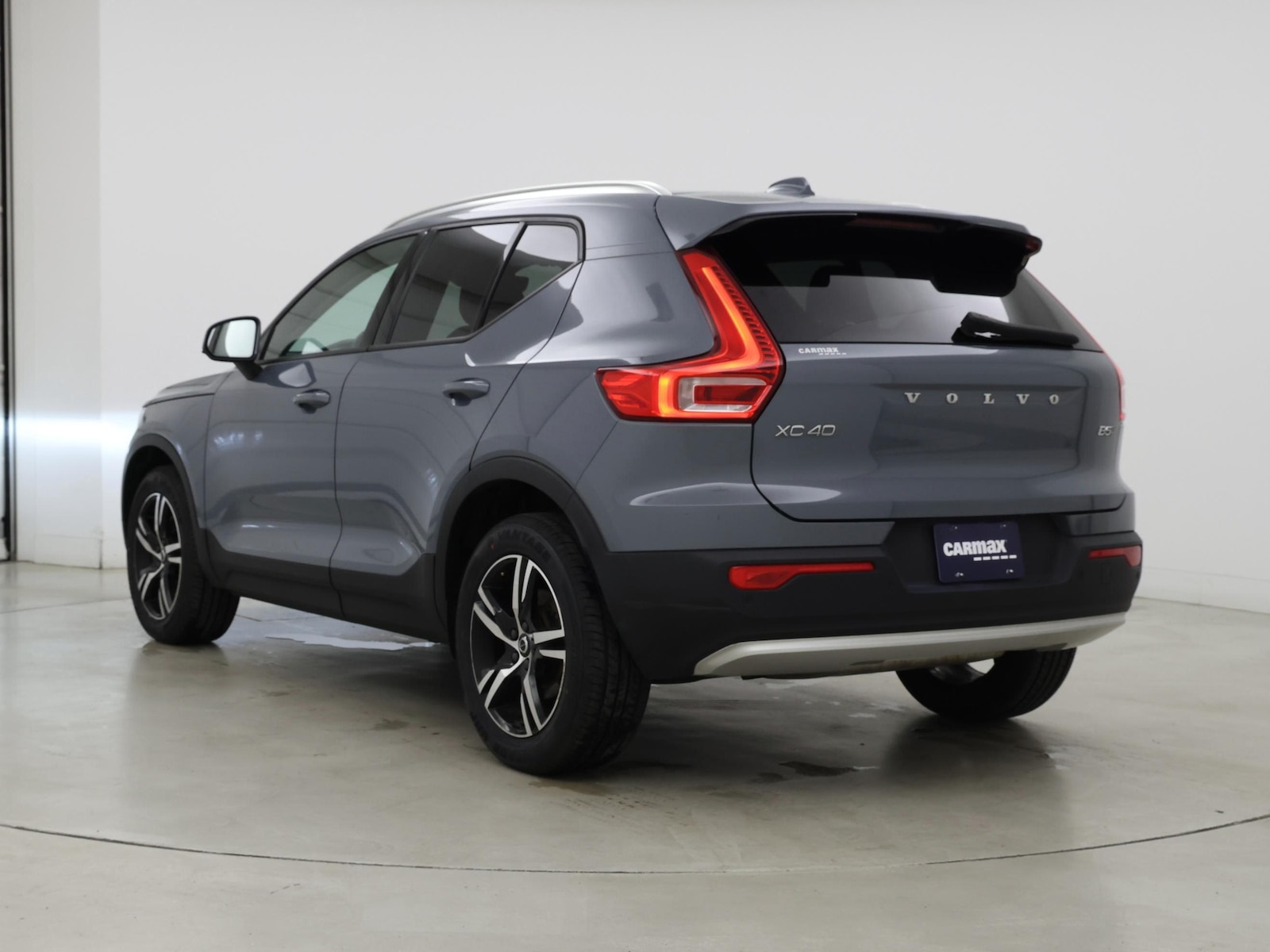 2023 Volvo XC40 Core - Photo 3