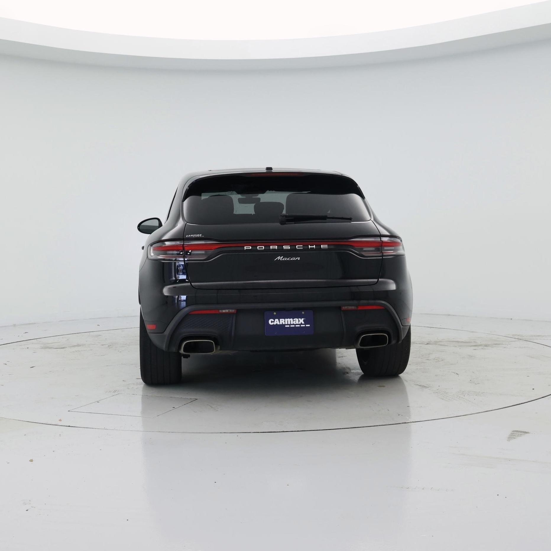 Thumbnail: 2023 Porsche Macan - 6