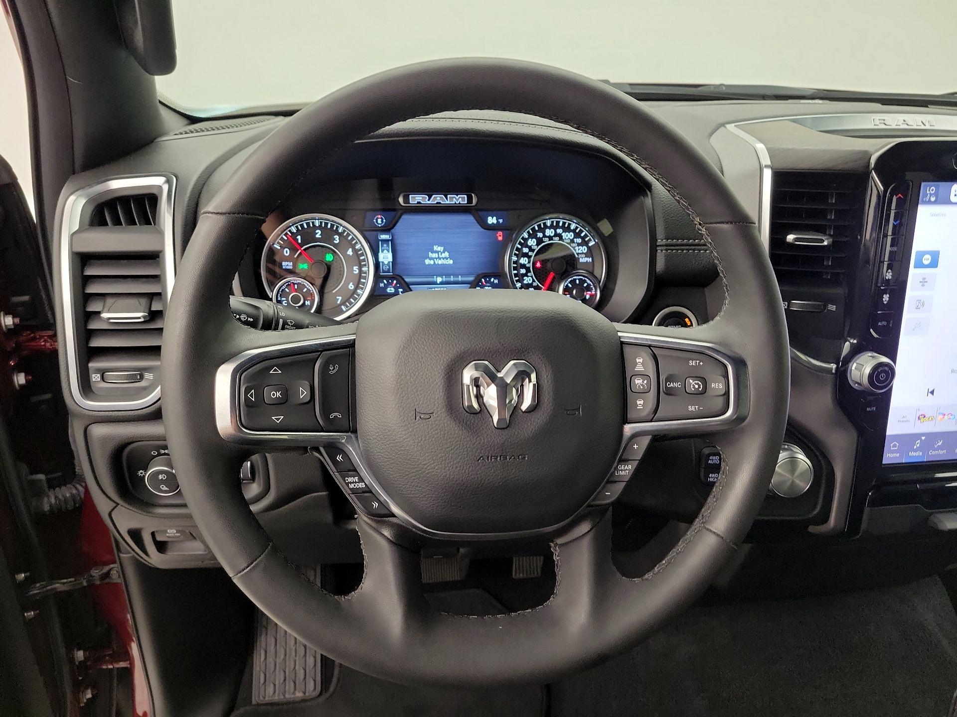 Thumbnail: 2025 RAM 1500 - 10