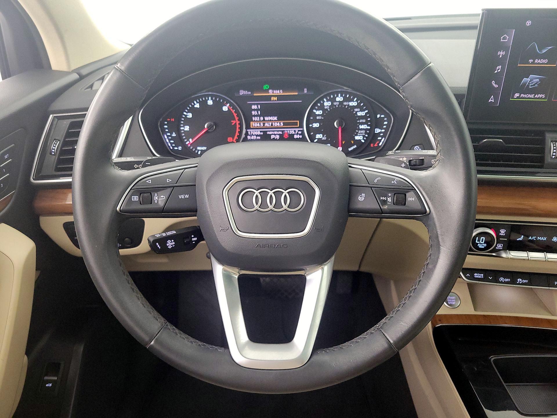 Thumbnail: 2023 Audi Q5 - 10