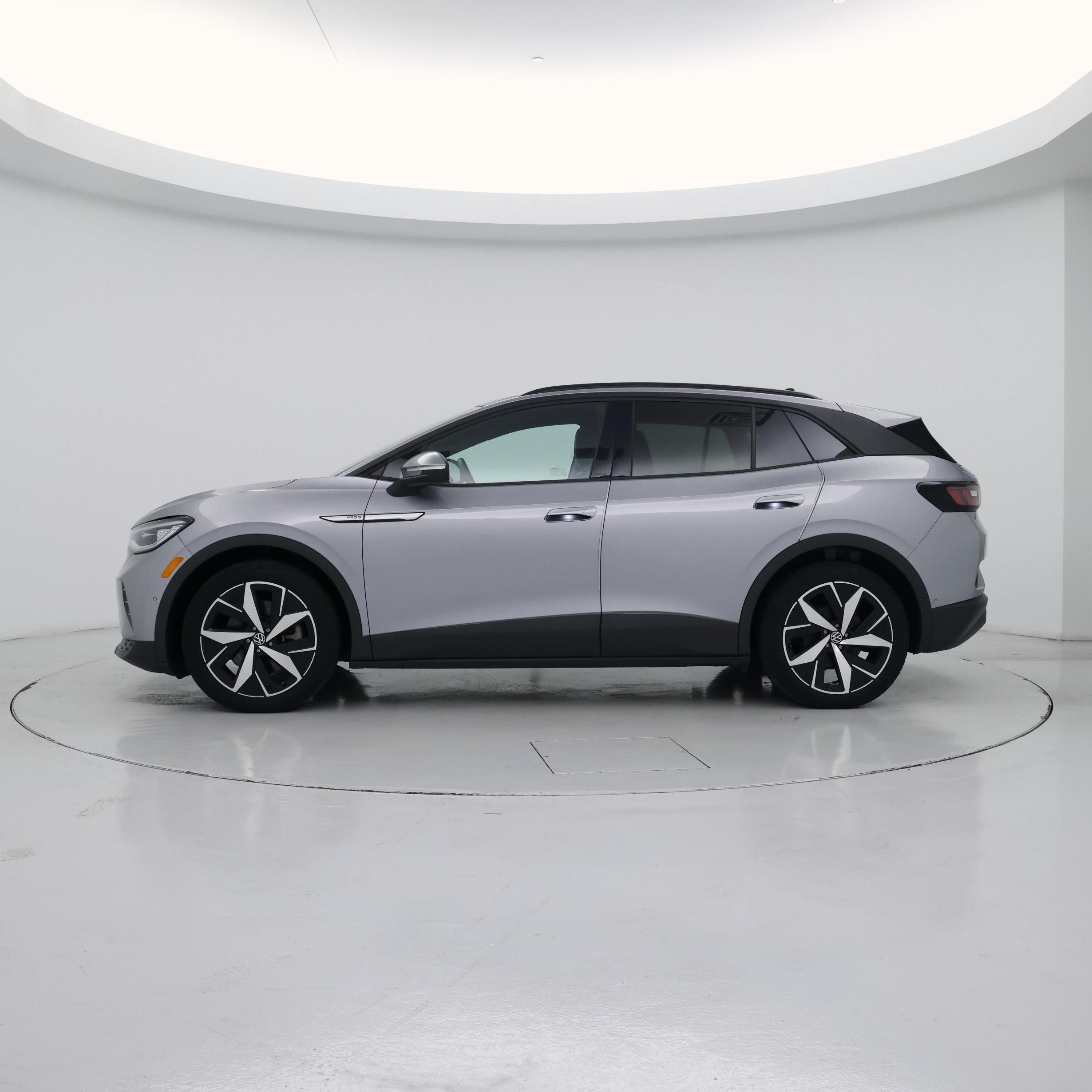 Thumbnail: 2023 Volkswagen ID.4 - 3